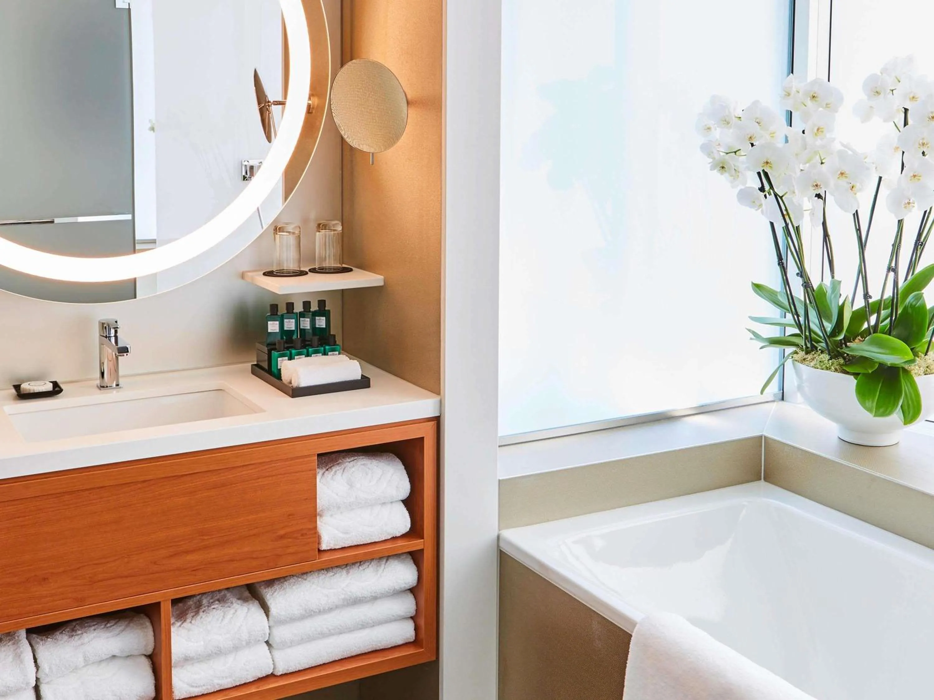 Bedroom in Sofitel Luxembourg Europe