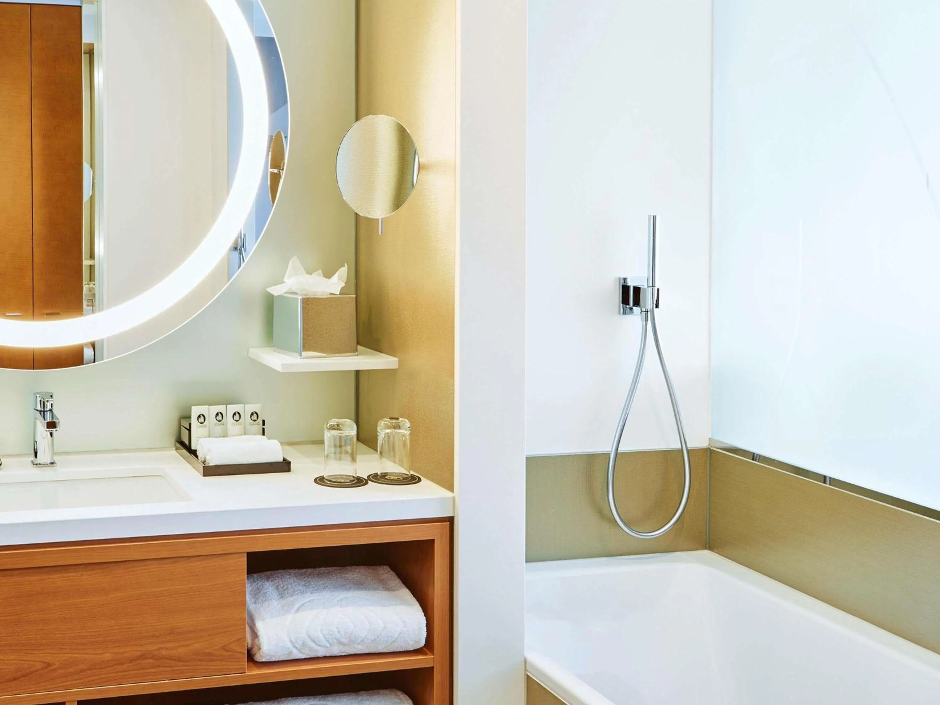 Bedroom in Sofitel Luxembourg Europe