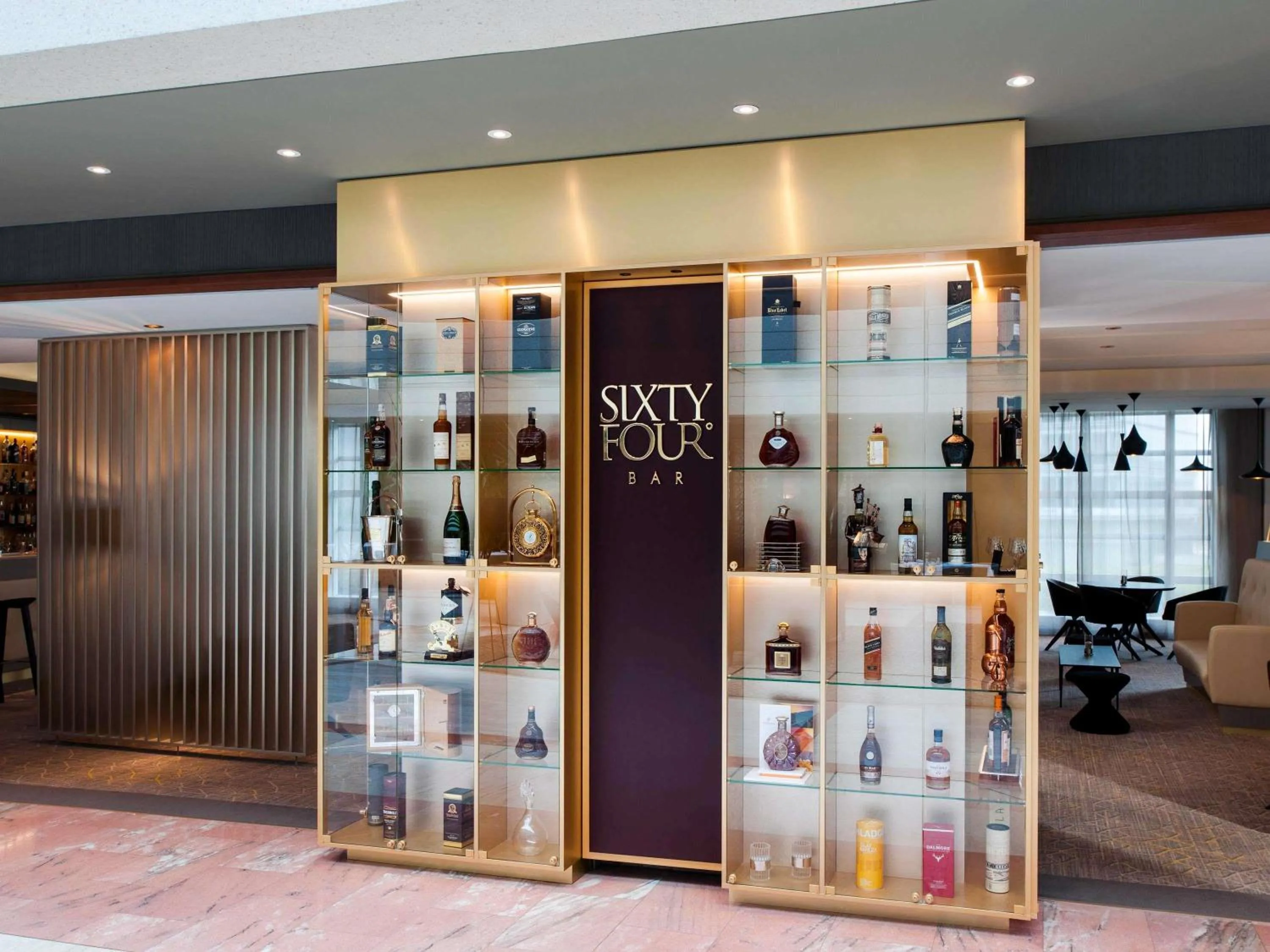 Lounge or bar in Sofitel Luxembourg Europe