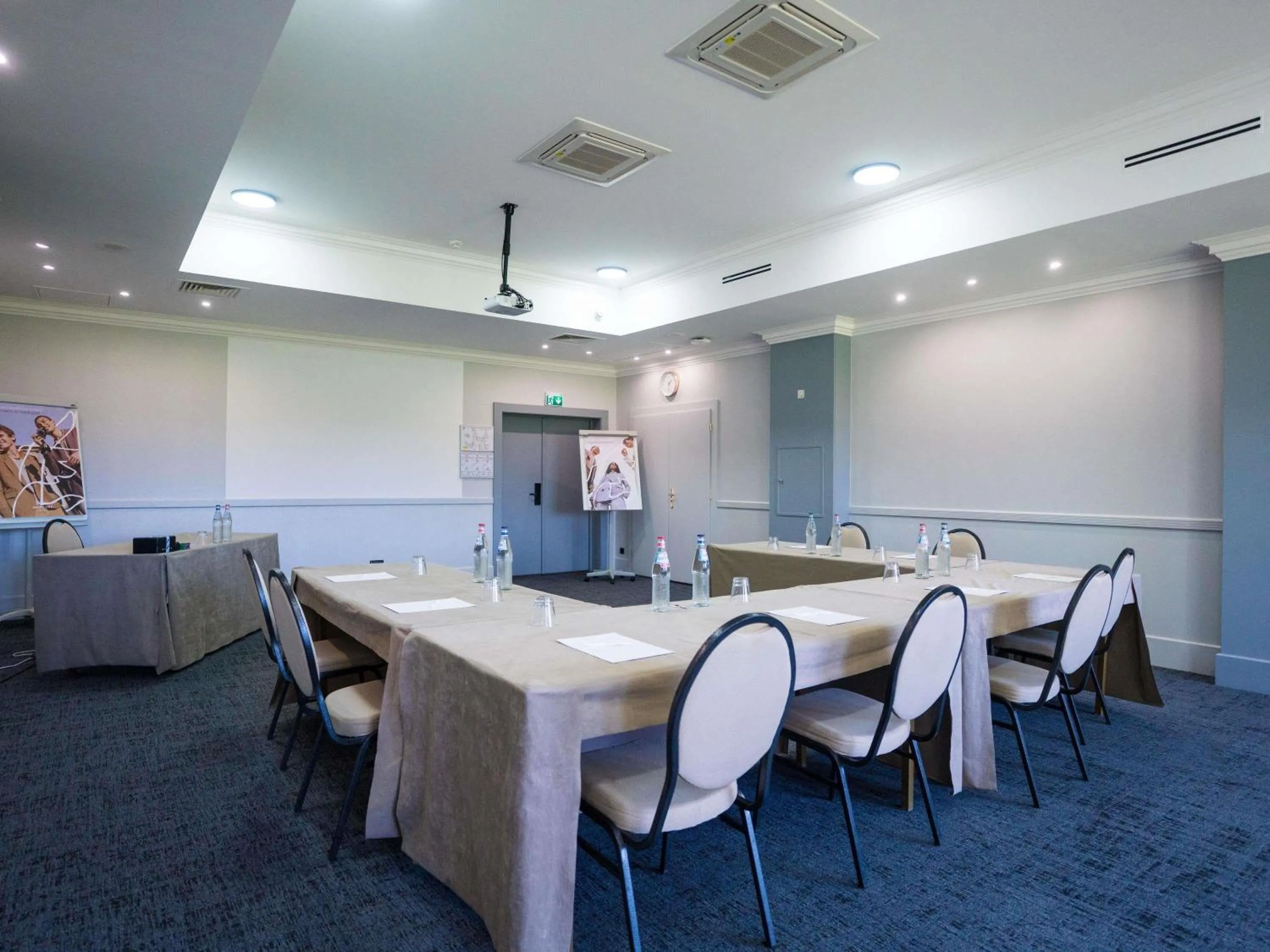 Meeting/conference room in Mercure Luxembourg Kikuoka Golf & Spa