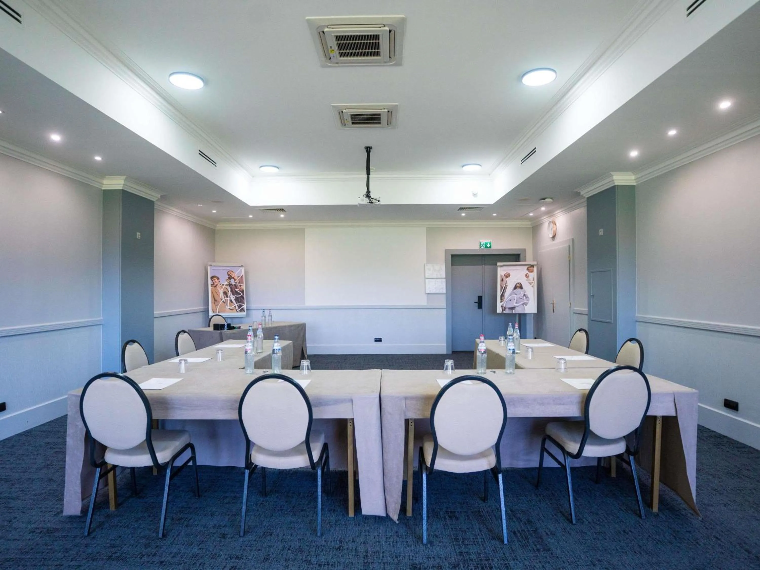 Meeting/conference room in Mercure Luxembourg Kikuoka Golf & Spa