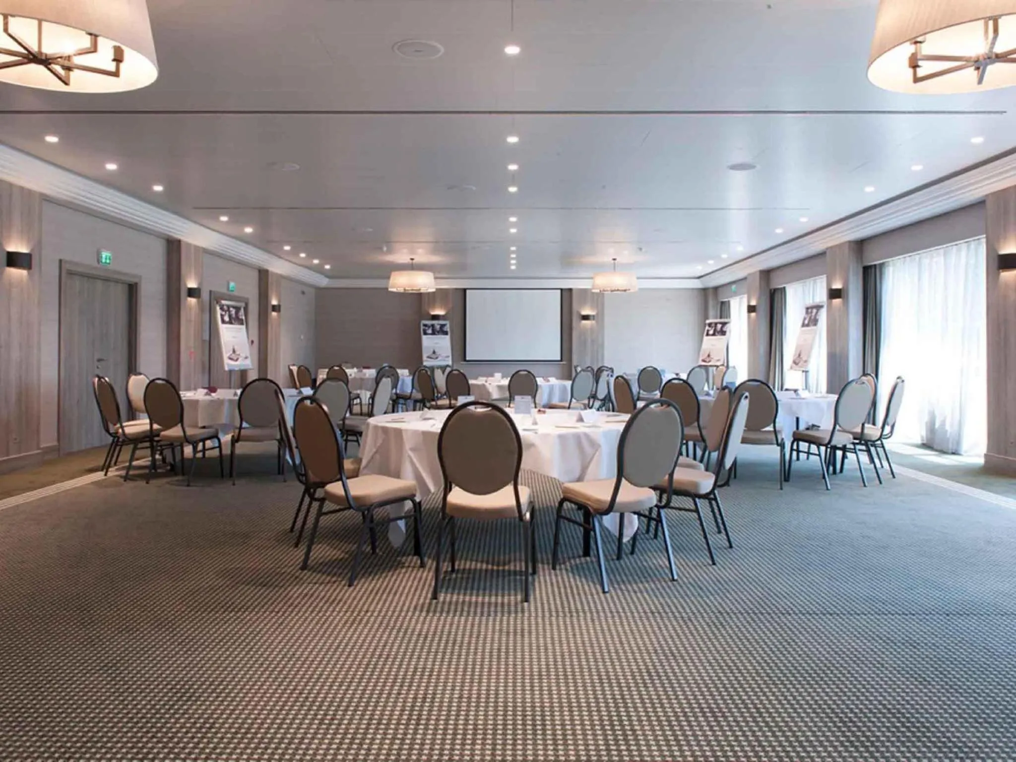 Meeting/conference room in Mercure Luxembourg Kikuoka Golf & Spa