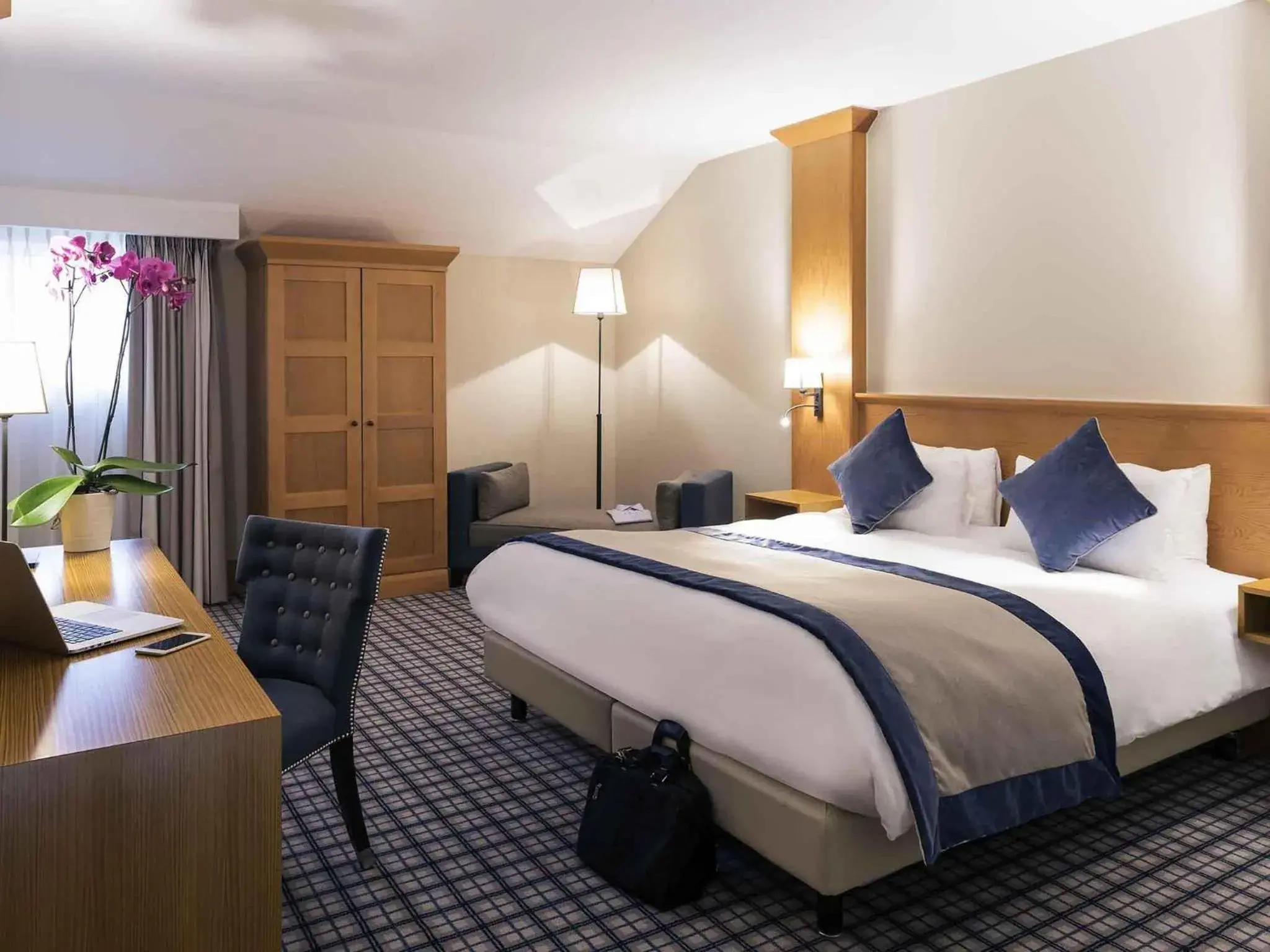 Bedroom, Bed in Mercure Luxembourg Kikuoka Golf & Spa Bedroom, Bed in Mercure Luxembourg Kikuoka Golf & Spa