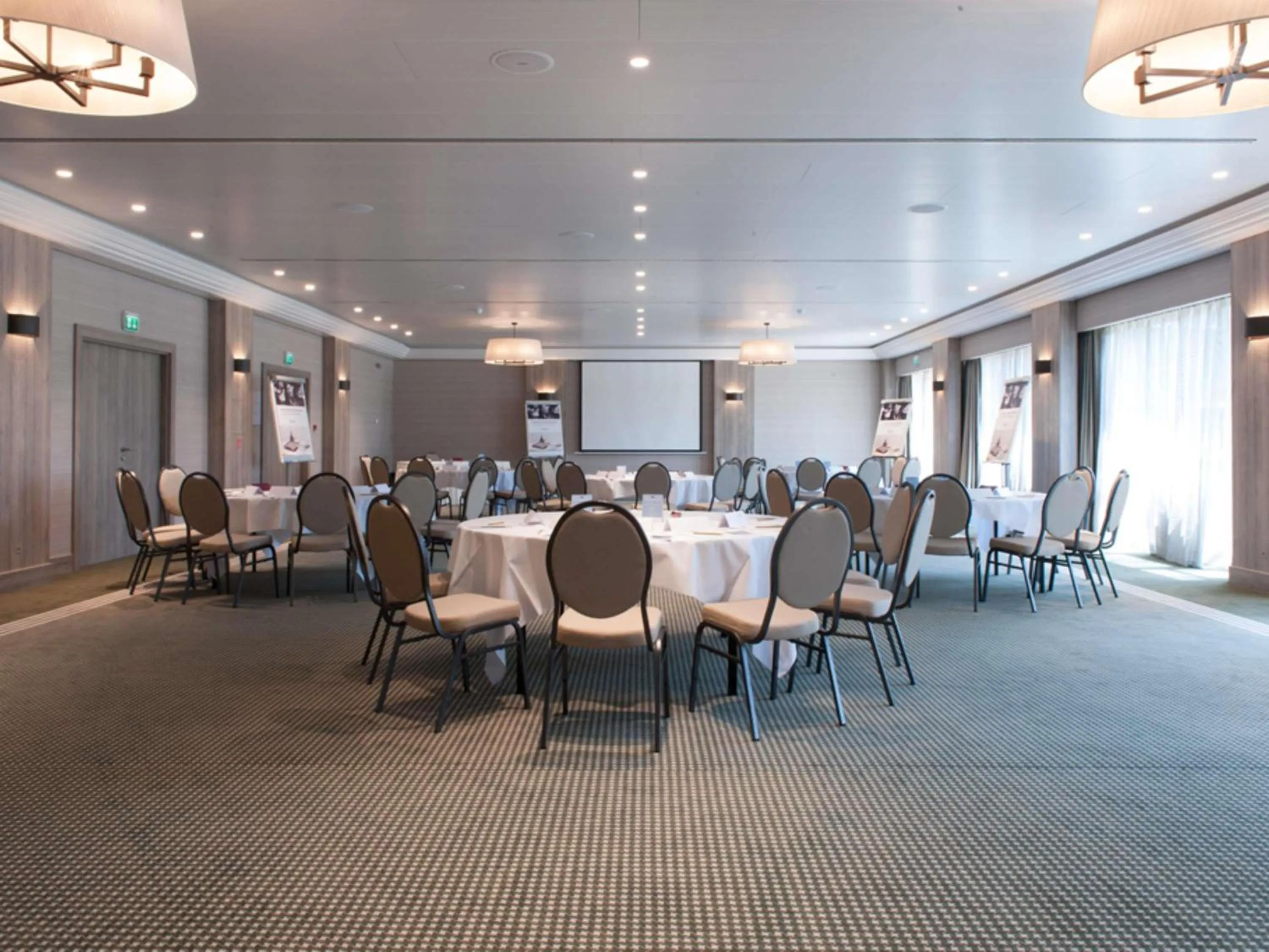 Meeting/conference room in Mercure Luxembourg Kikuoka Golf & Spa