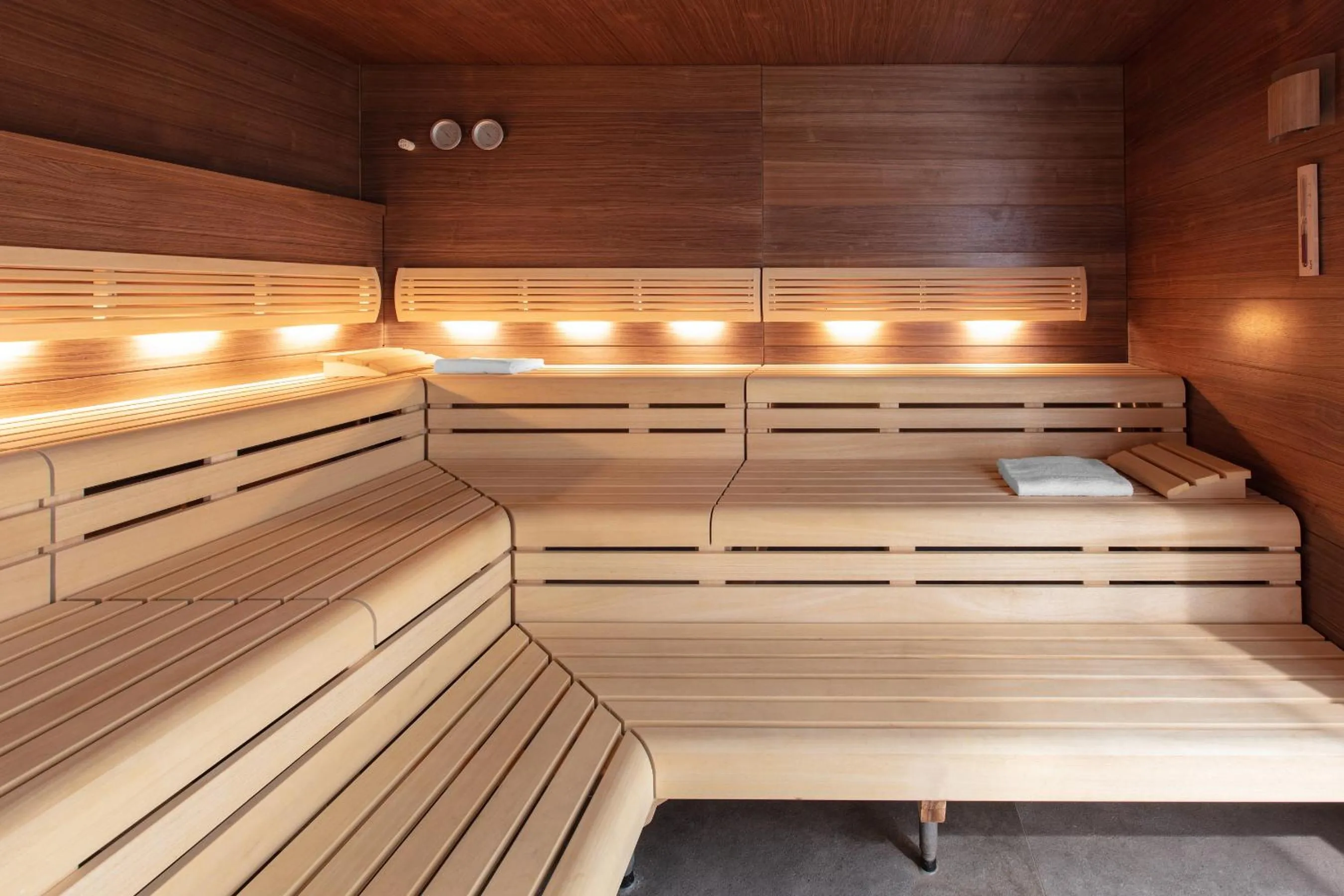 Spa and wellness centre/facilities in Mercure Luxembourg Kikuoka Golf & Spa