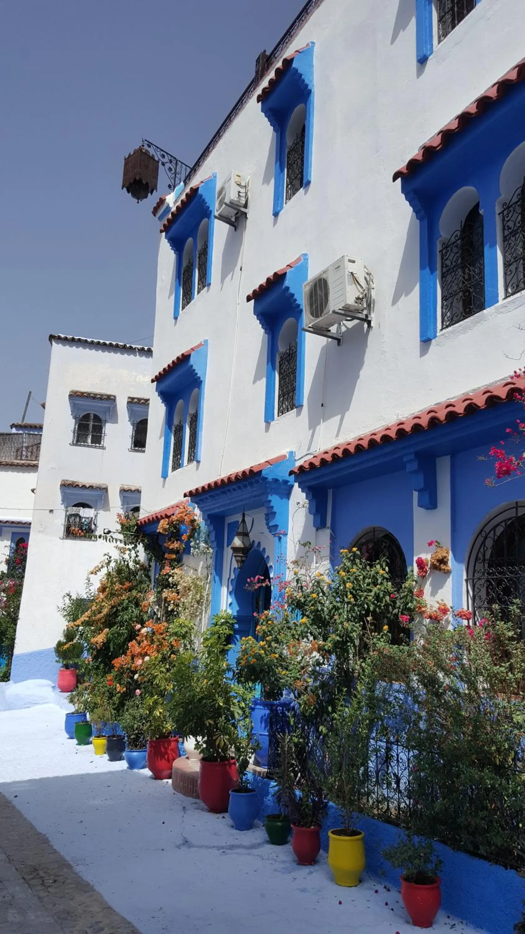 Property building in Dar Yakout