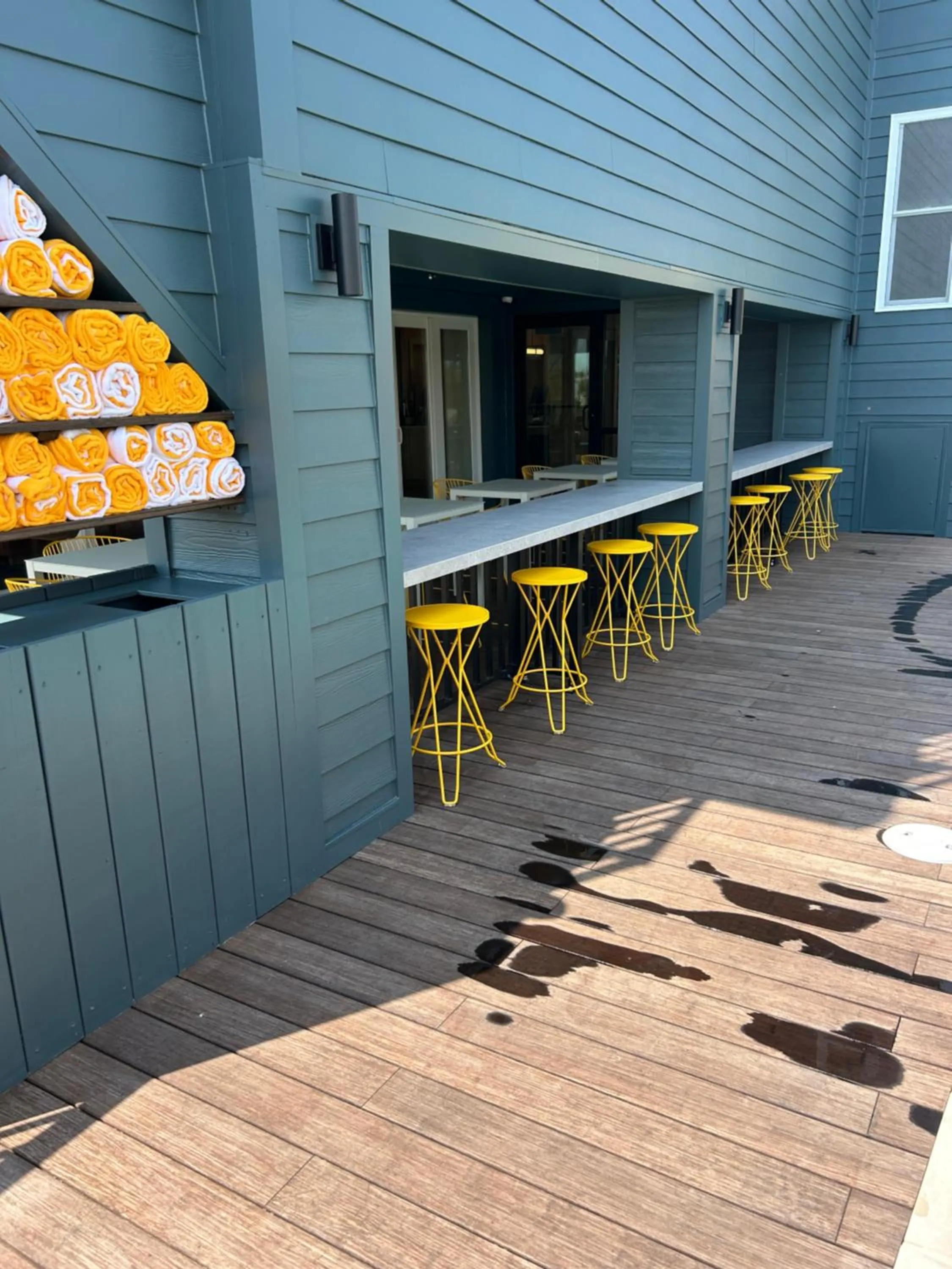 Swimming pool in Atlantic View Hotel