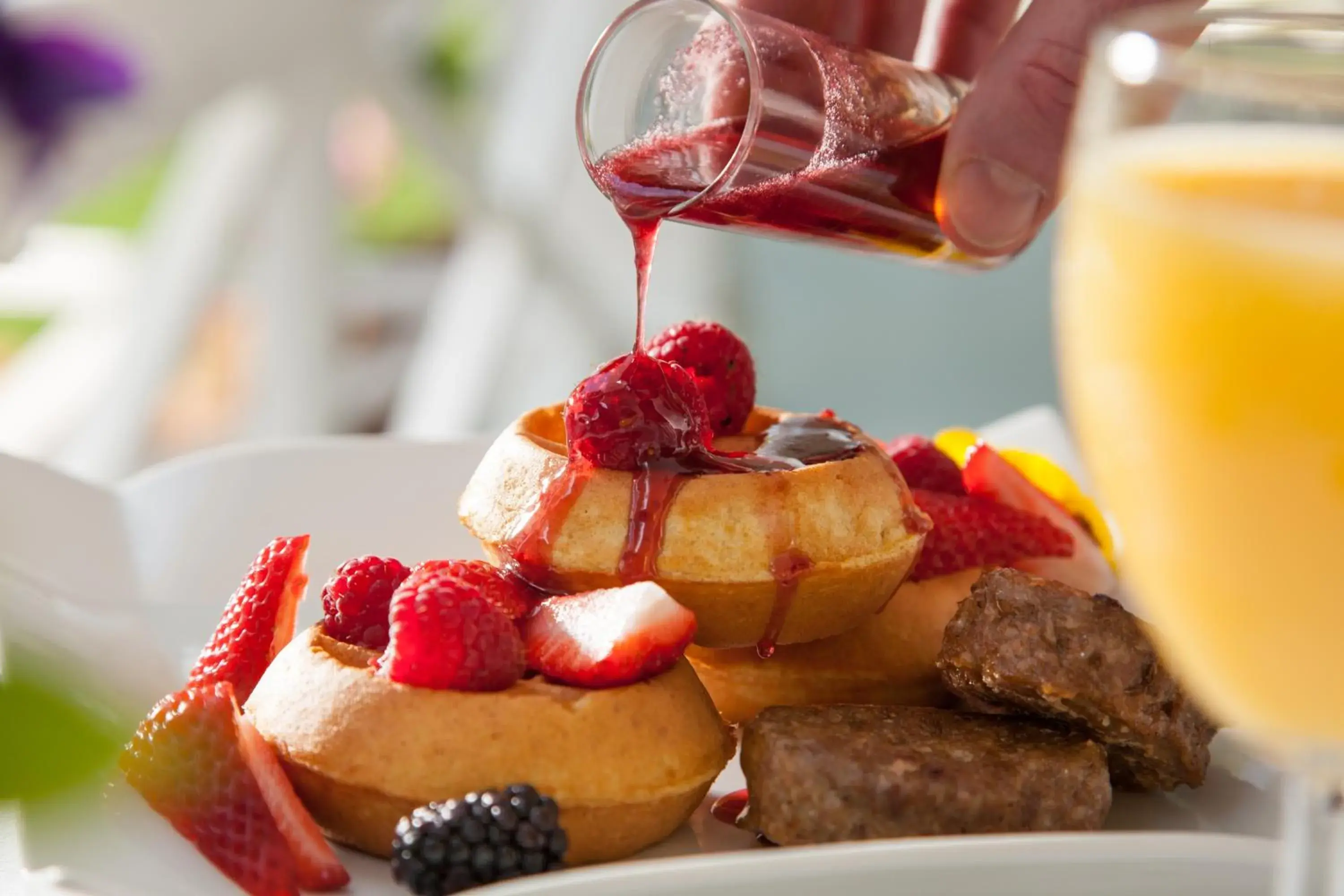 American breakfast in The Inn & Tavern at Meander American breakfast in The Inn & Tavern at Meander