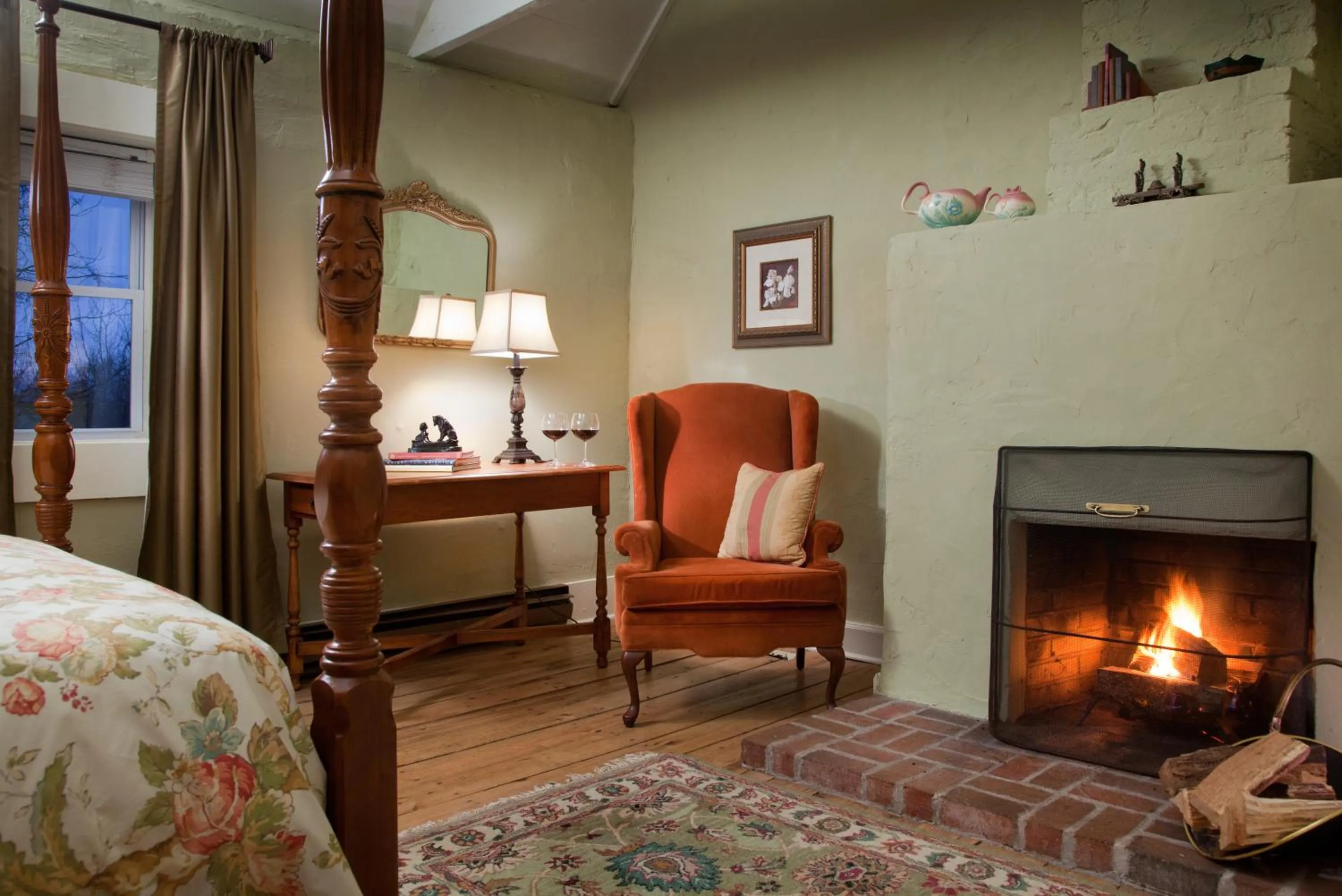 Seating area in The Inn & Tavern at Meander