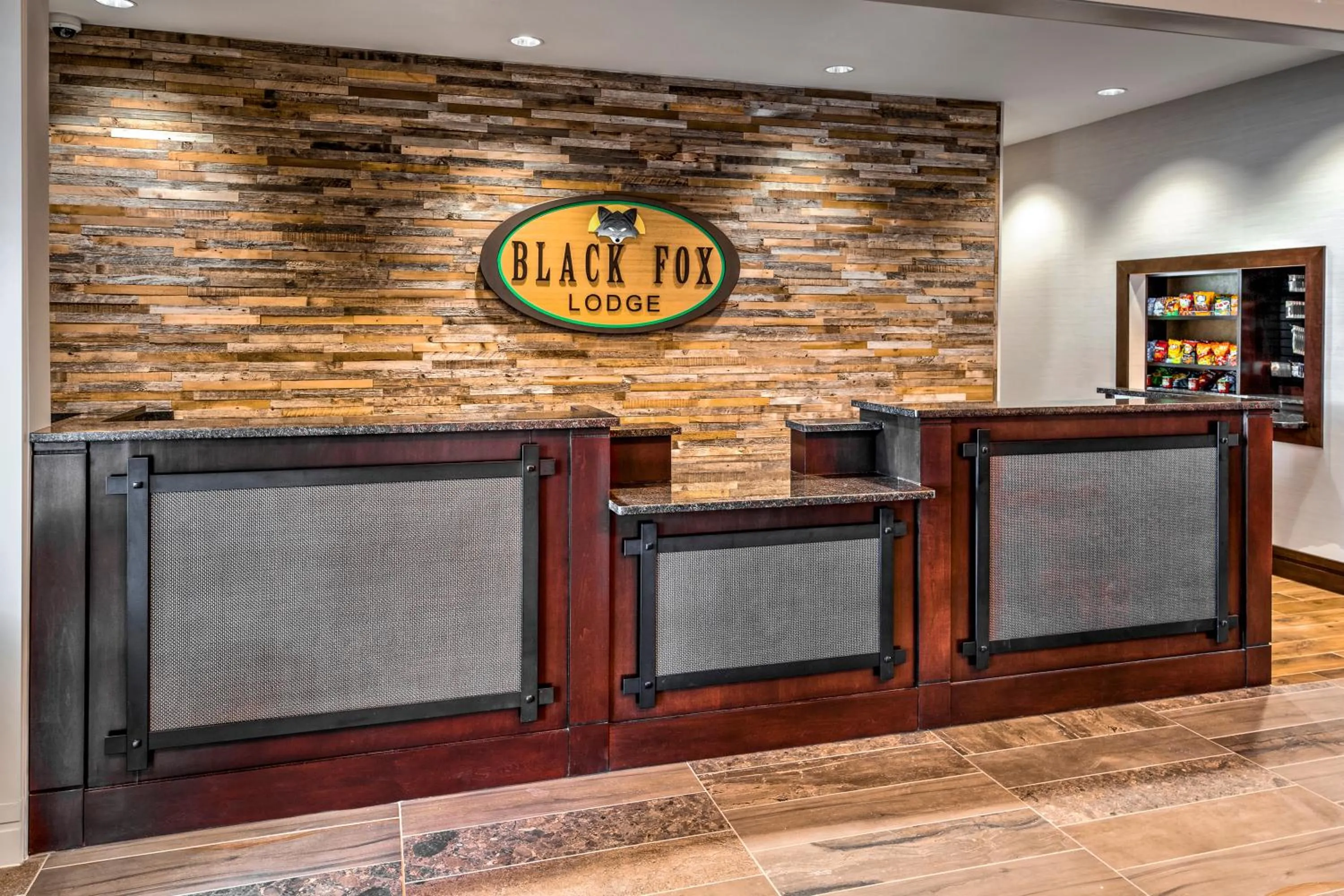 Lobby or reception in Black Fox Lodge Pigeon Forge, Tapestry Collection by Hilton