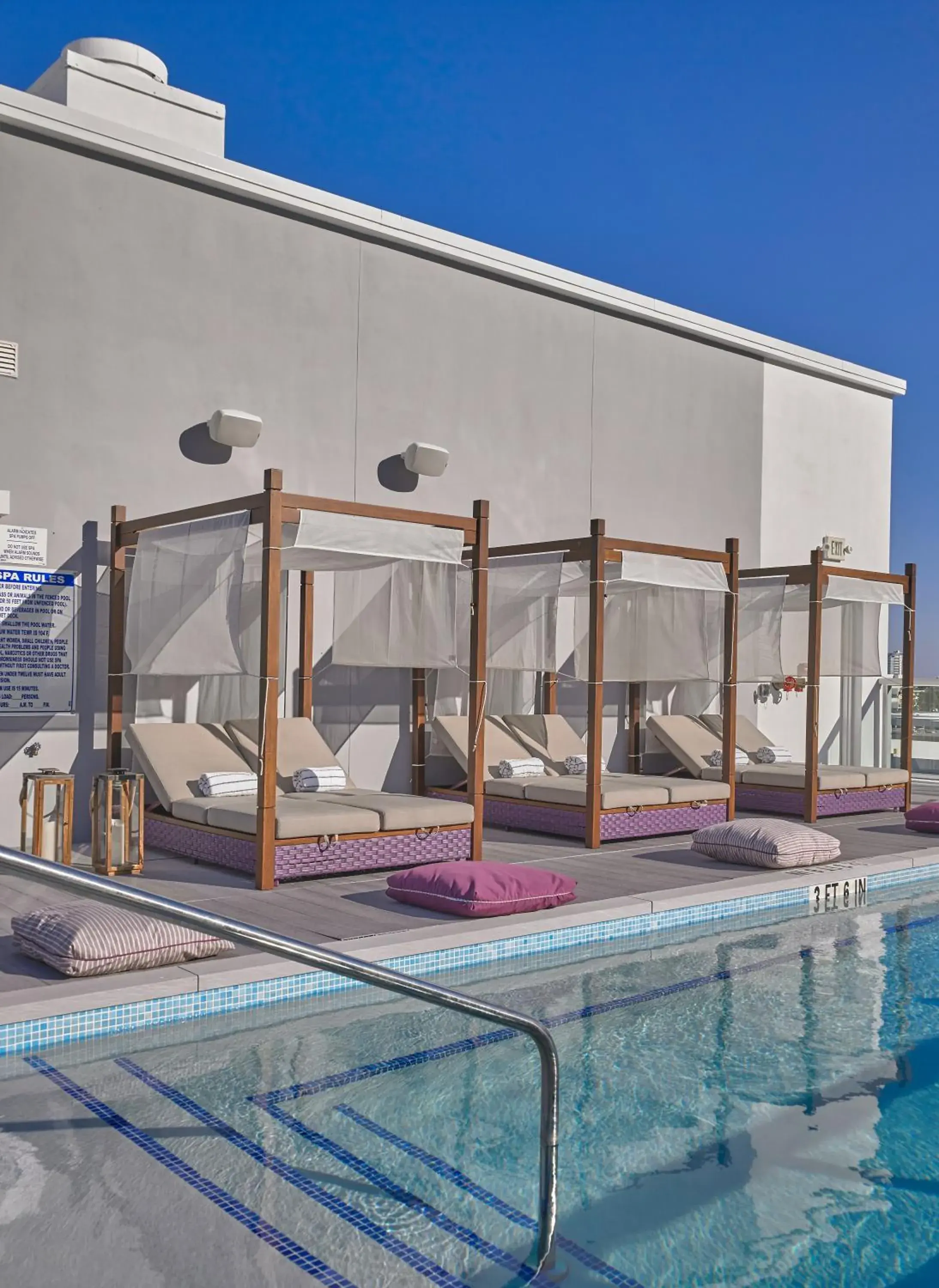 Pool view in ABAE Hotel by Eskape Collection Pool view in ABAE Hotel by Eskape Collection