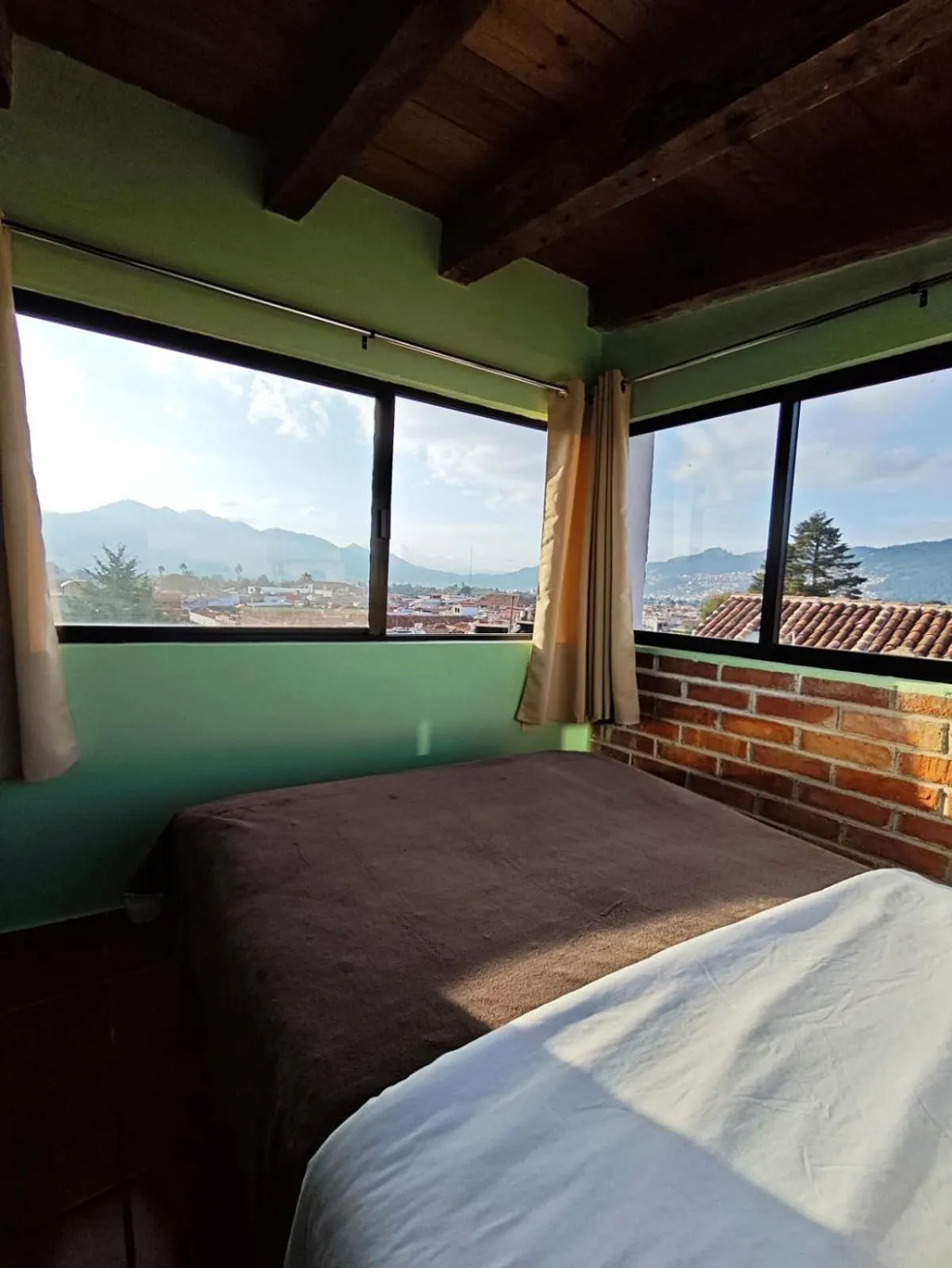 Bed in Hostal La Isla
