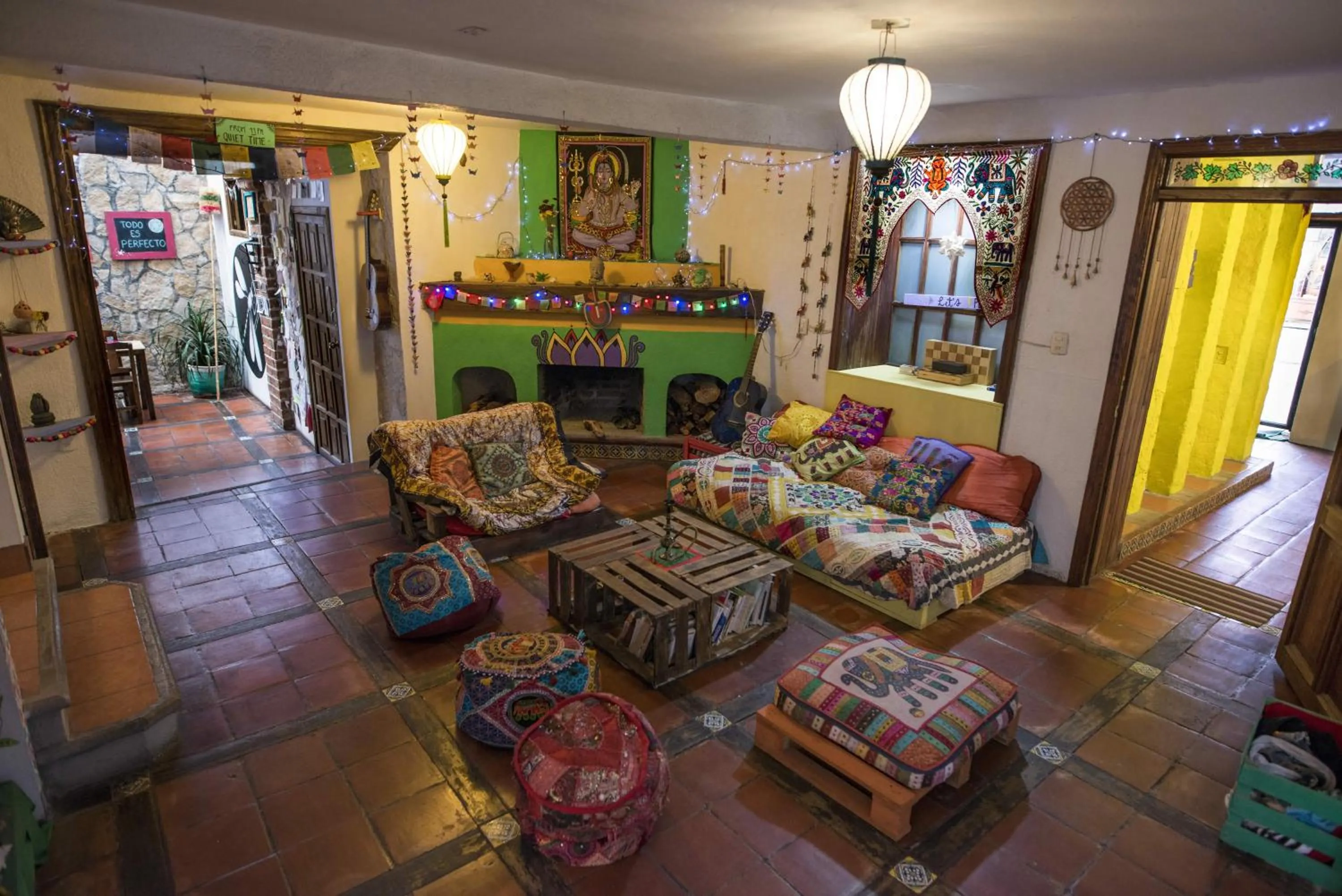 Living room in Hostal La Isla