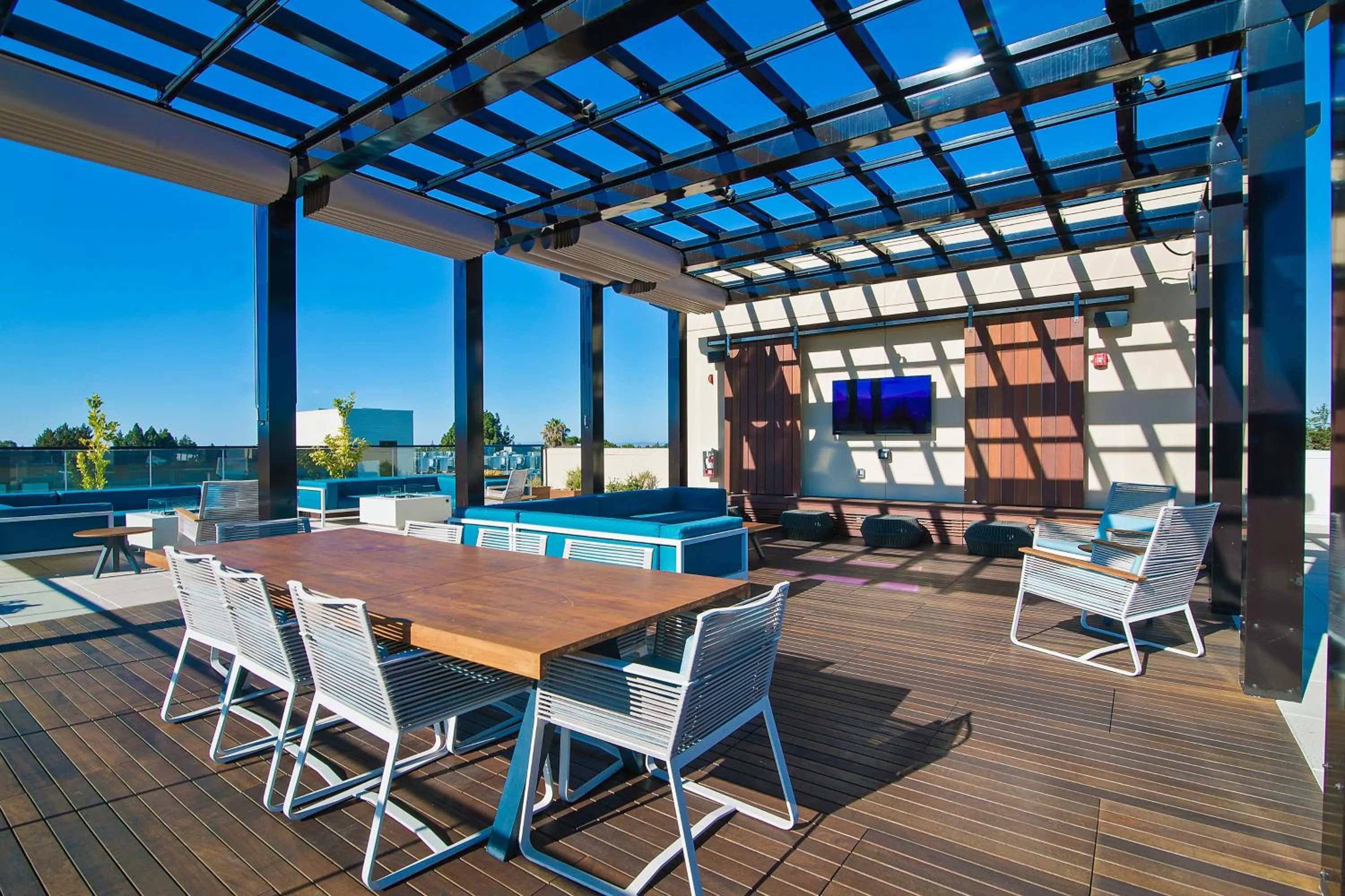 Balcony/Terrace in Global Luxury Suites at Downtown Mountain View