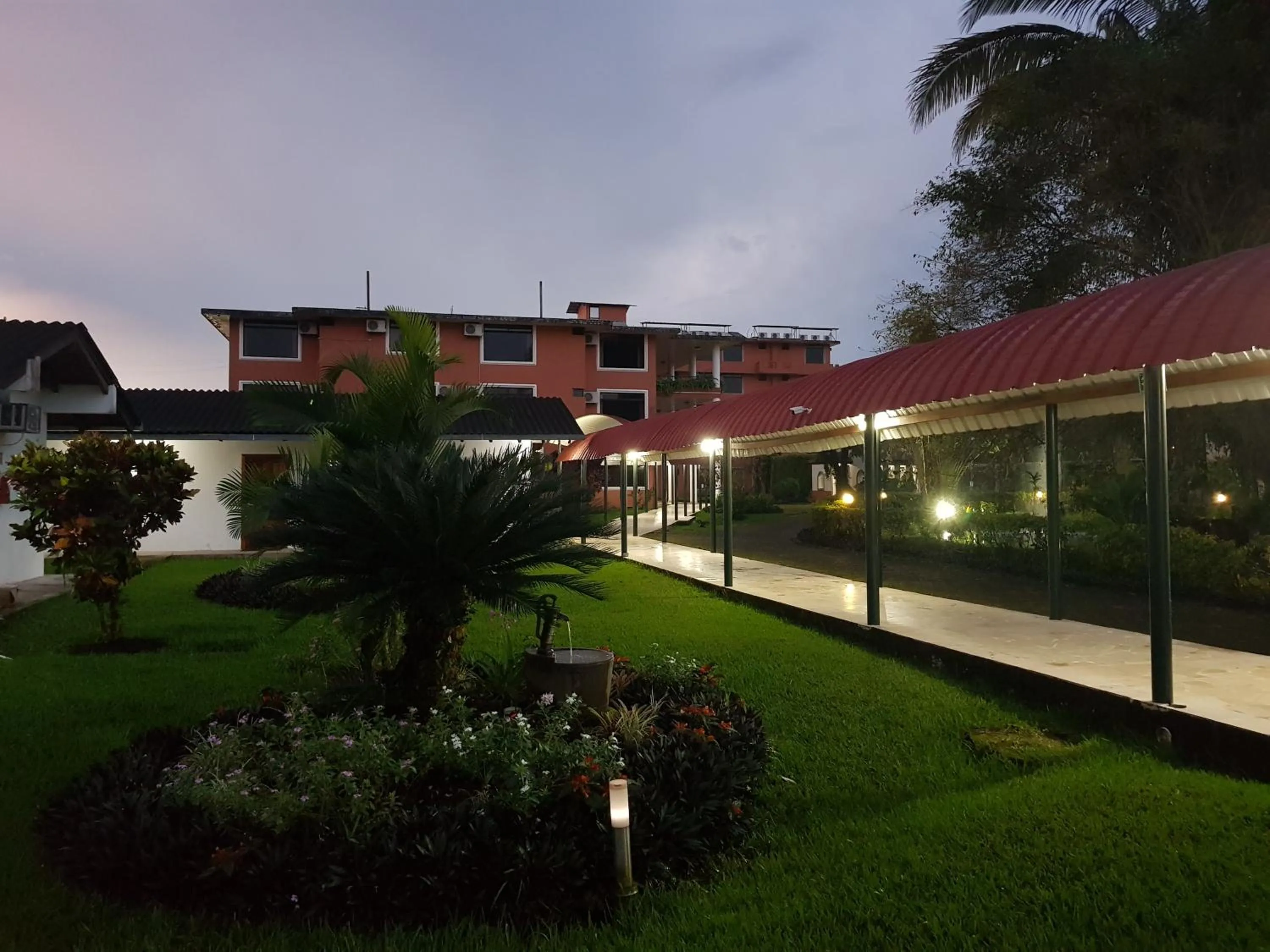 Garden view in Gran Hotel De Lago - Lago Agrio
