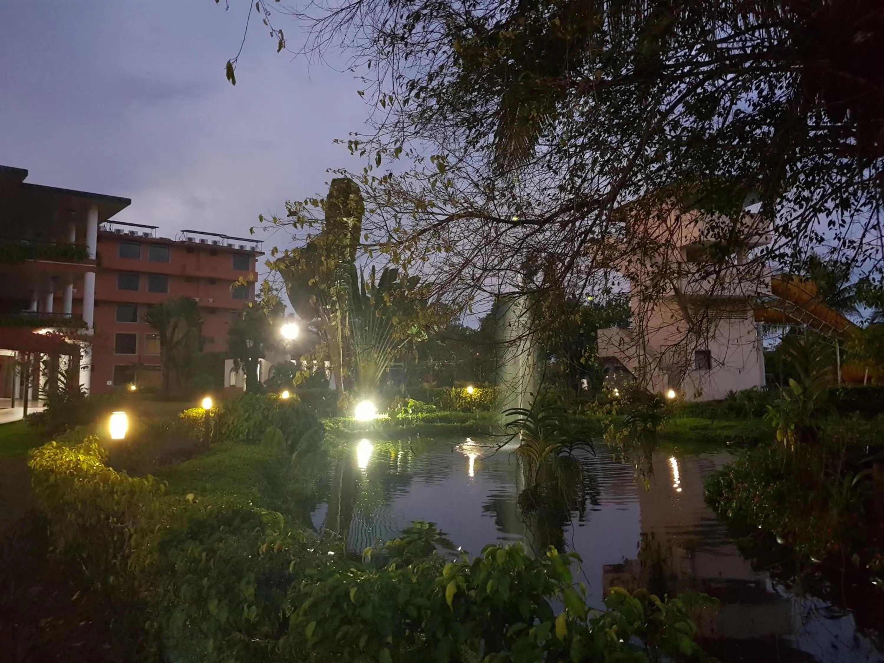 Garden in Gran Hotel De Lago - Lago Agrio