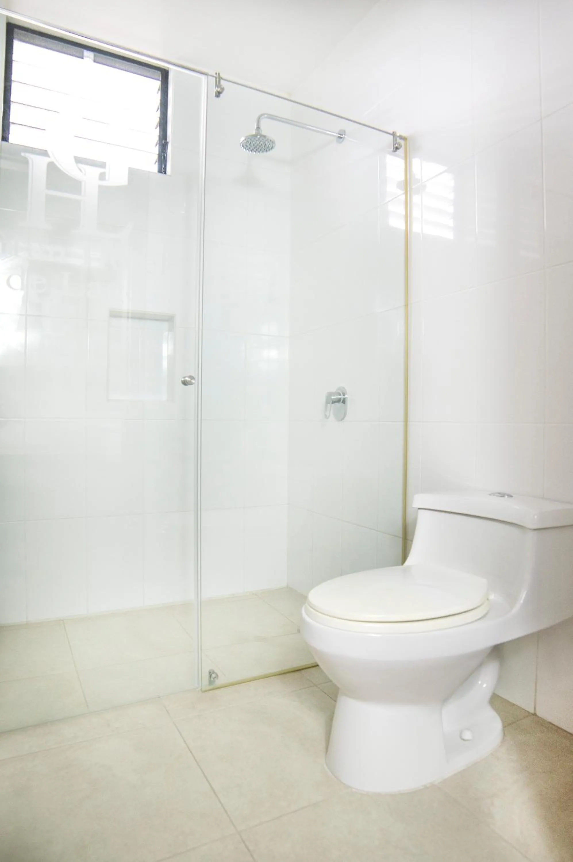 Bathroom in Gran Hotel De Lago - Lago Agrio