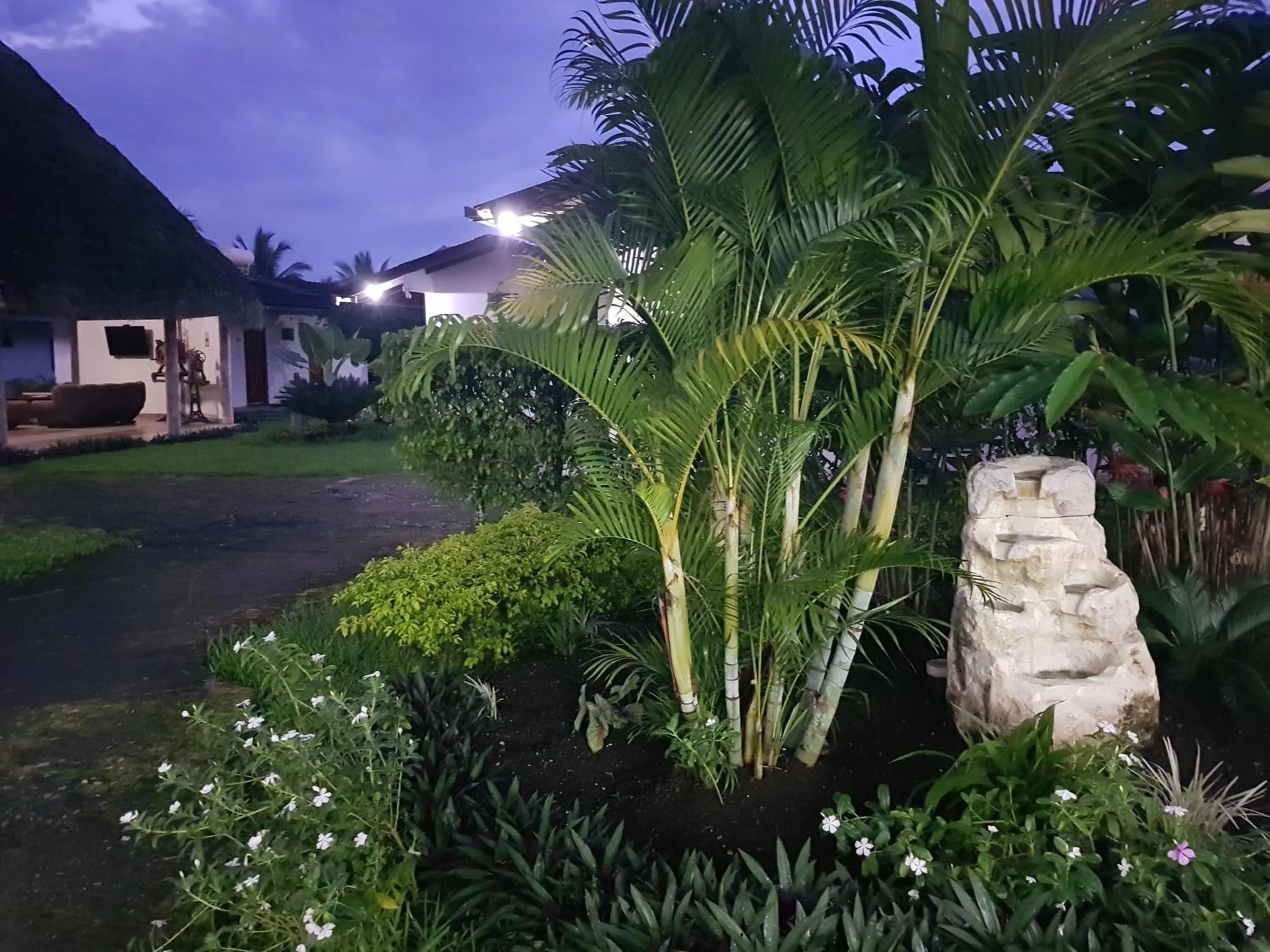 Garden in Gran Hotel De Lago - Lago Agrio