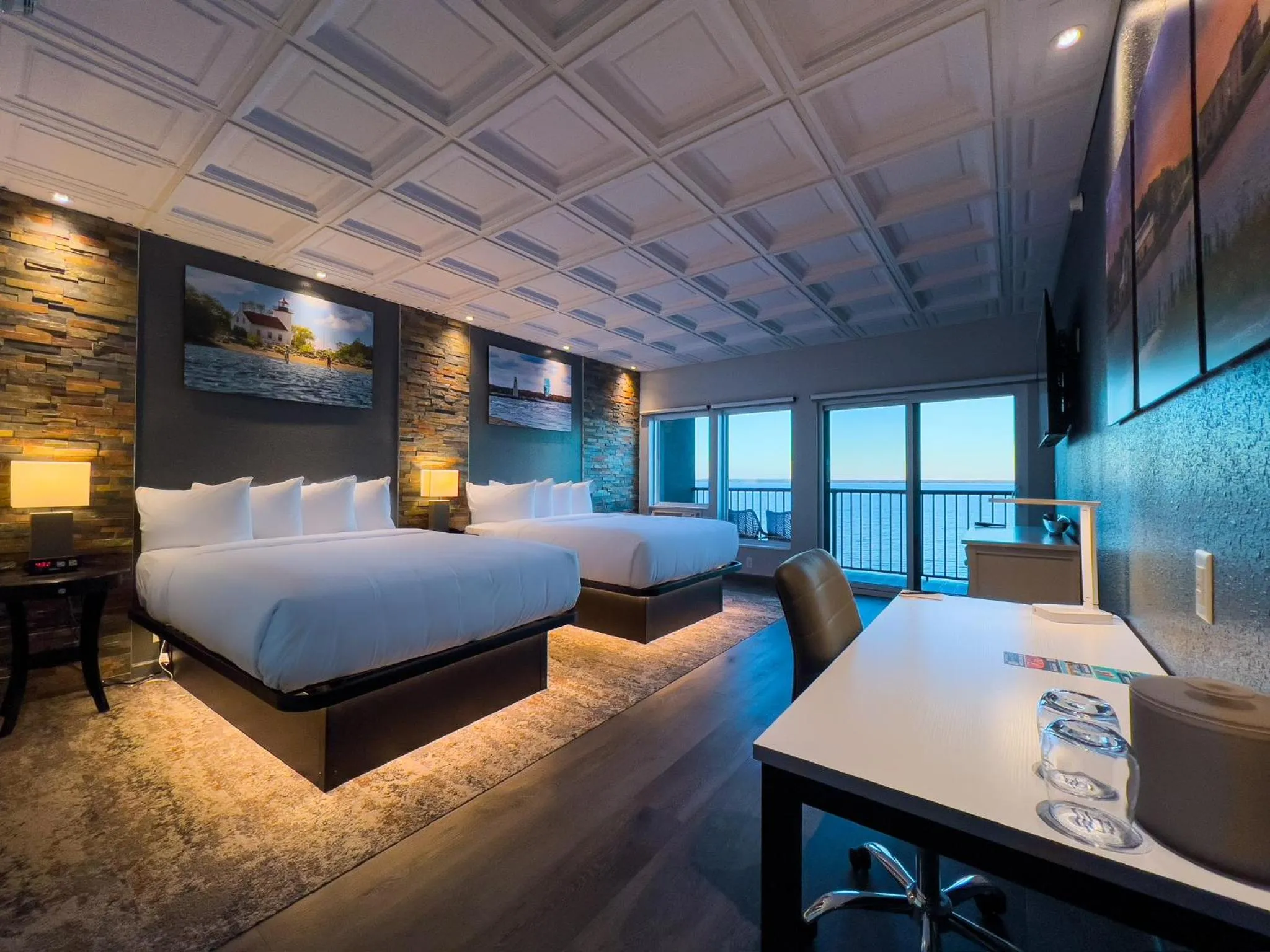 Bed in Terrace Bay Hotel - Lakefront