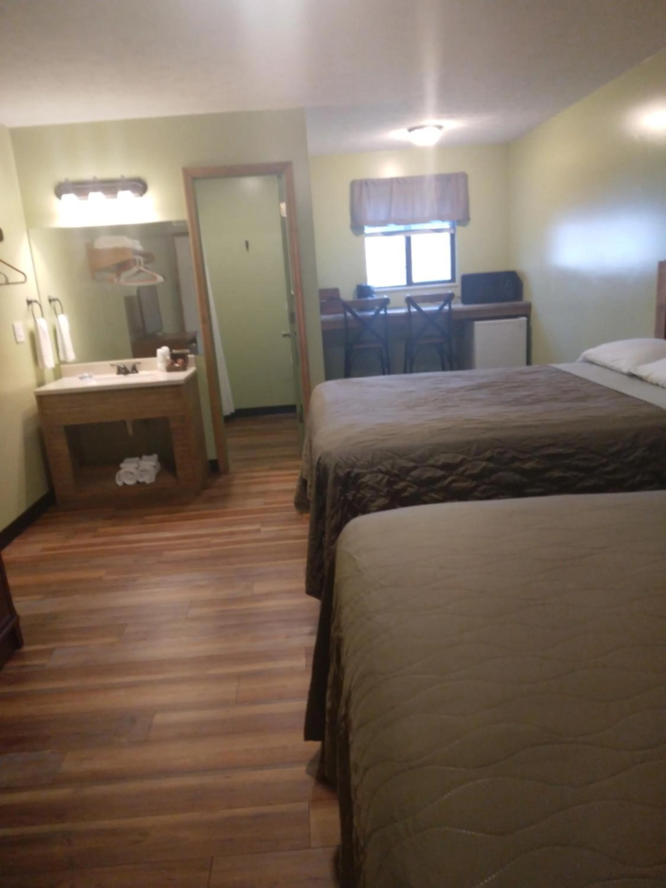 Restaurant/places to eat in Timber Pointe Resort