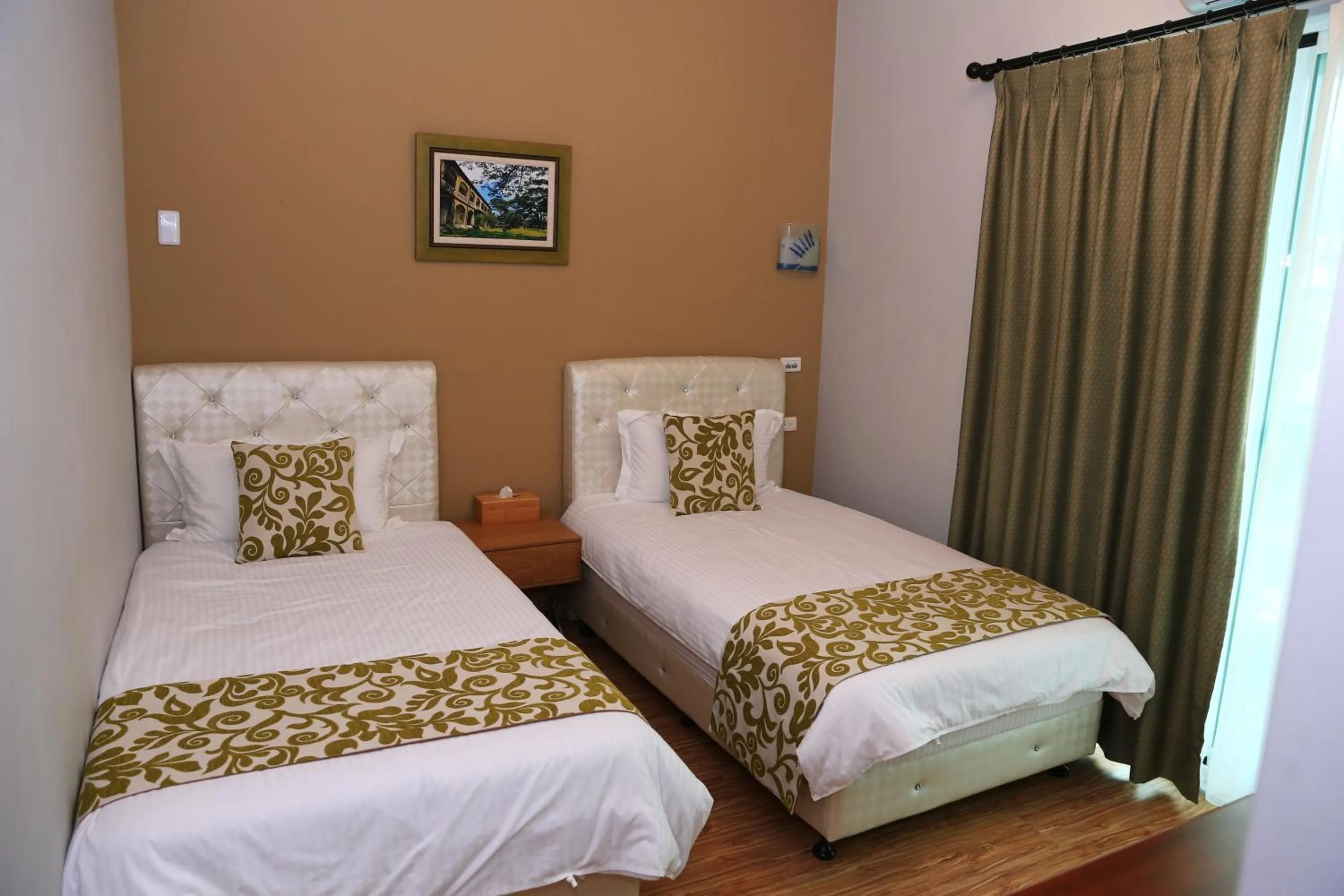 Double or Twin Room with Mountain View in 500Km Home