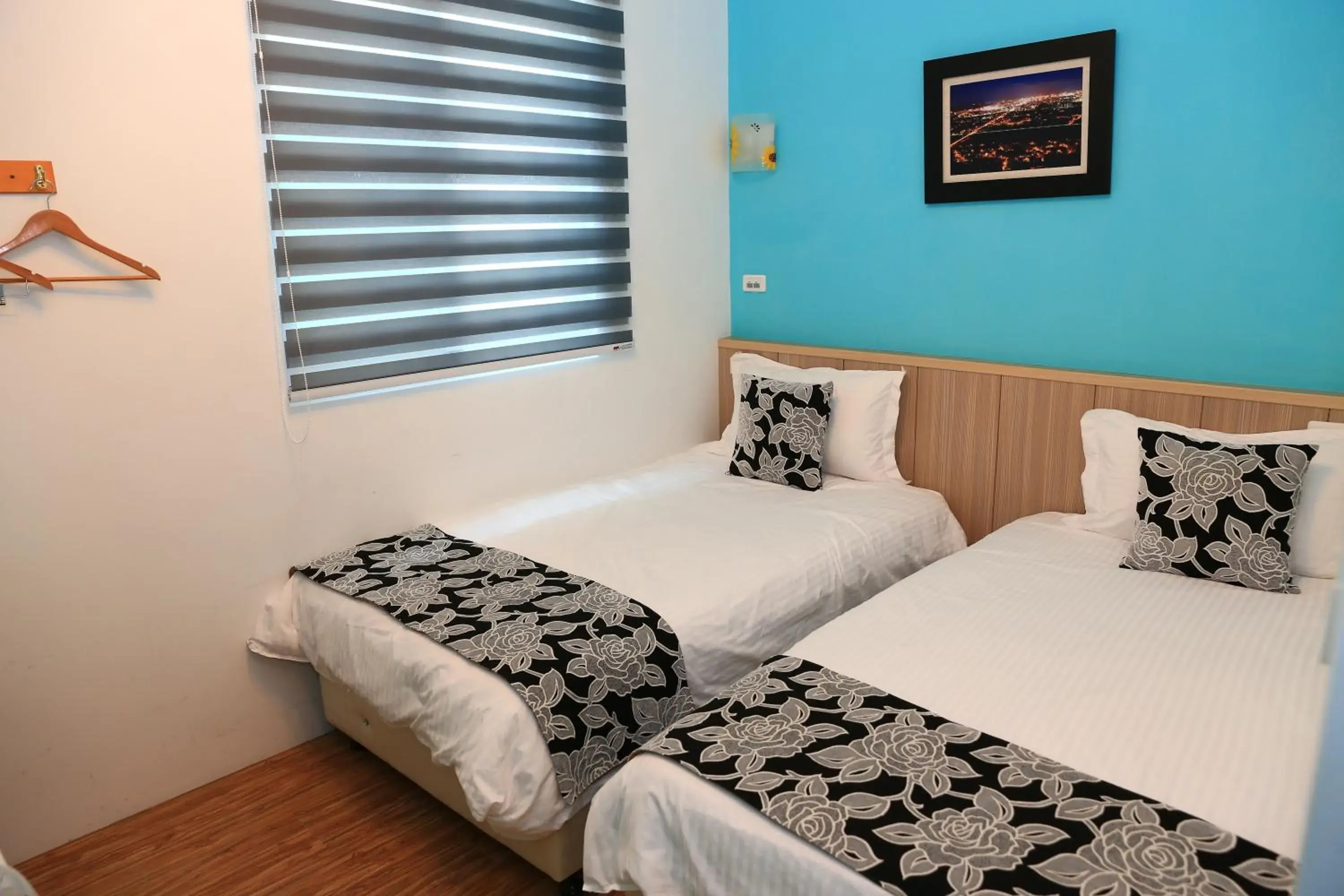 Standard Double or Twin Room in 500Km Home Standard Double or Twin Room in 500Km Home