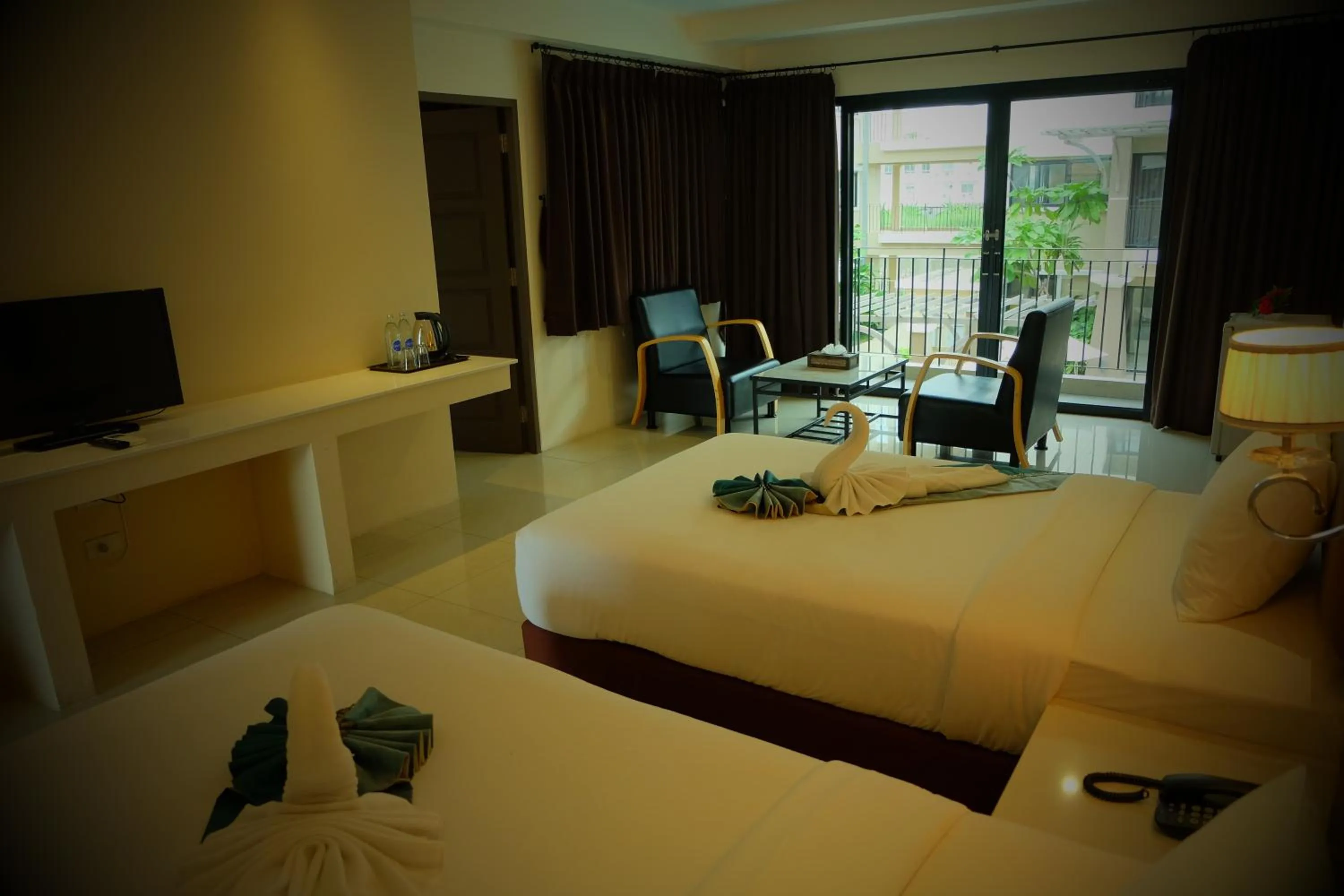 Bedroom, Bed in Summer Tree Hotel