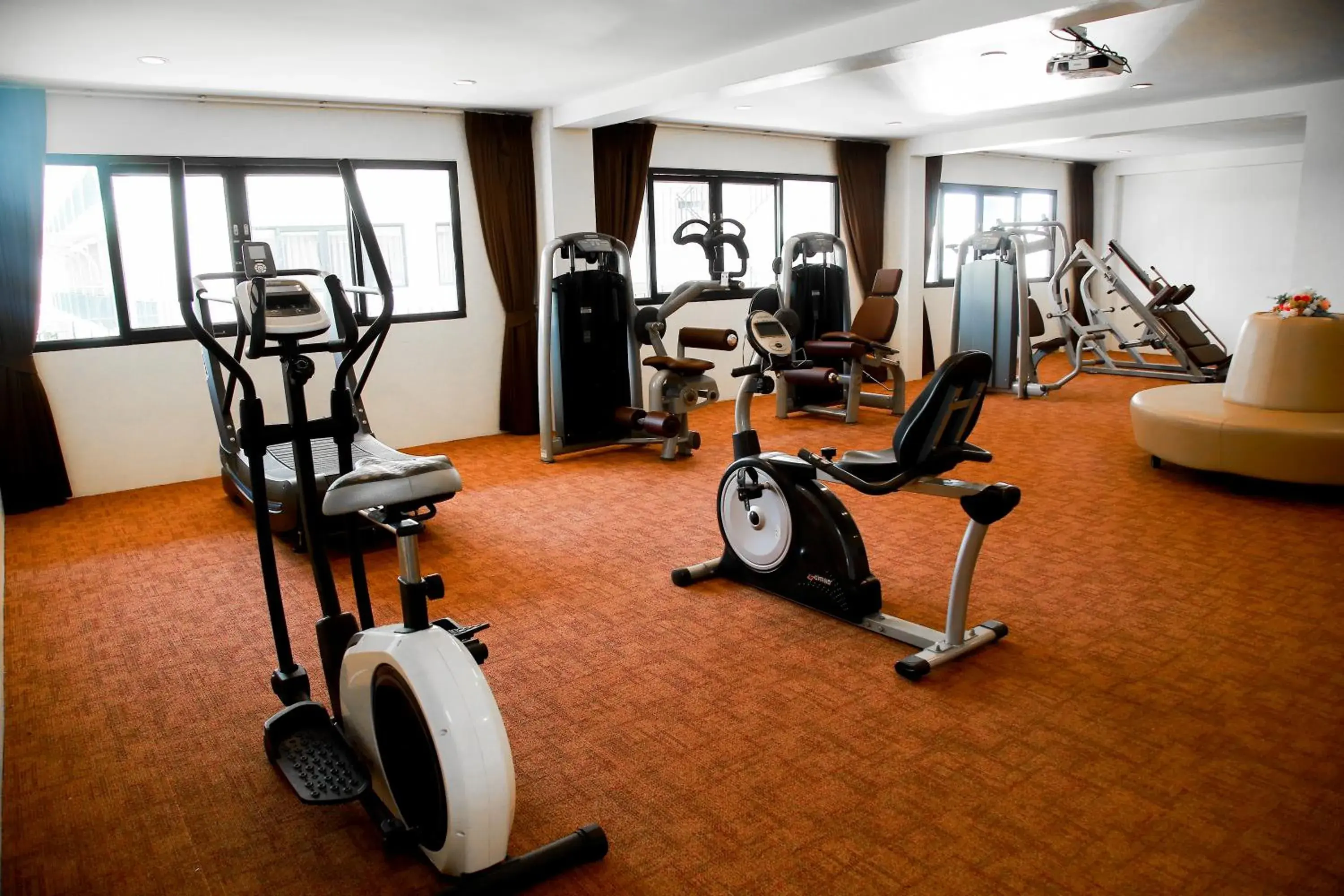 Fitness Center/Facilities in Summer Tree Hotel
