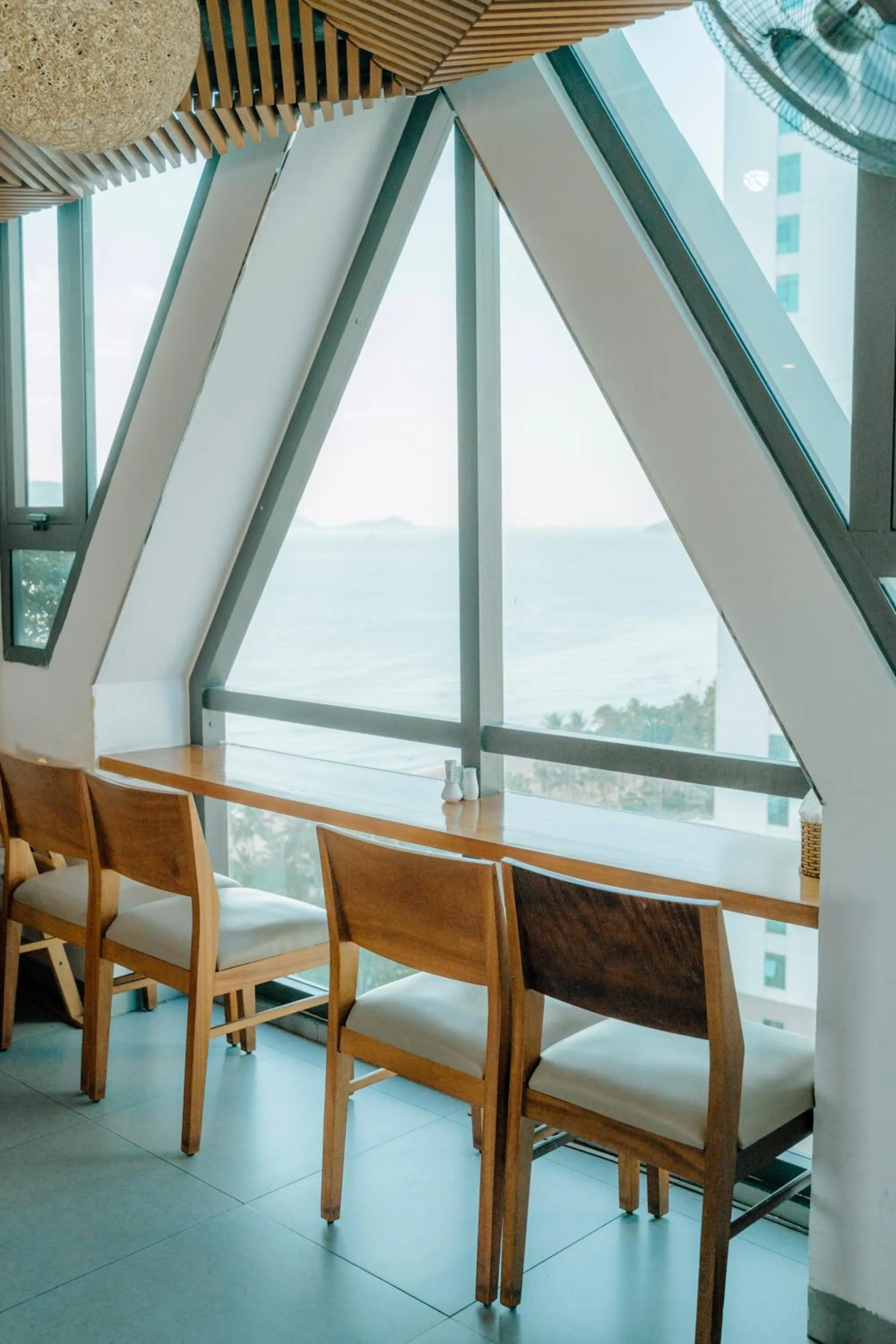 Dining area in Venue Hotel Nha Trang Beach