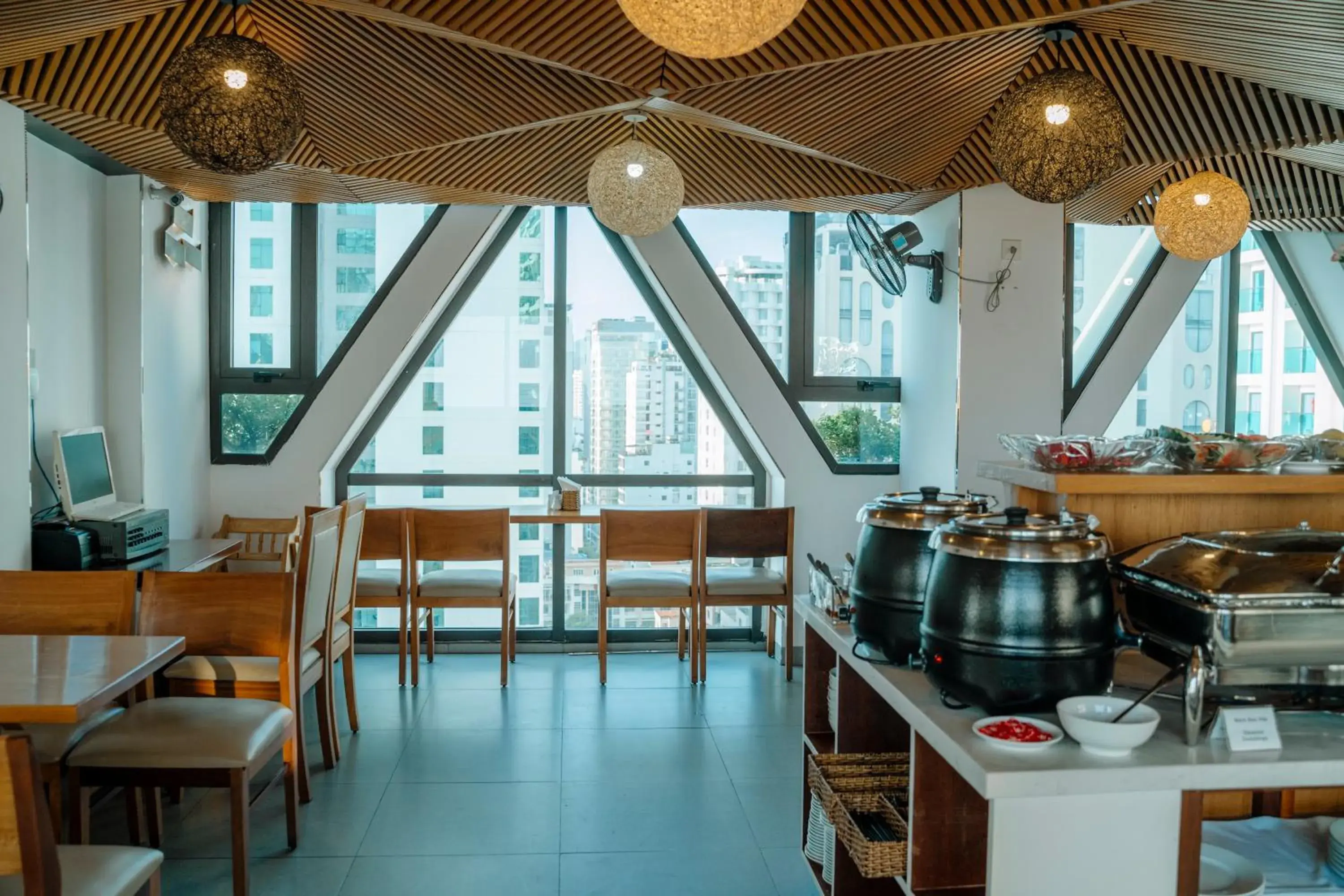 Restaurant/places to eat in Venue Hotel Nha Trang Beach Restaurant/places to eat in Venue Hotel Nha Trang Beach