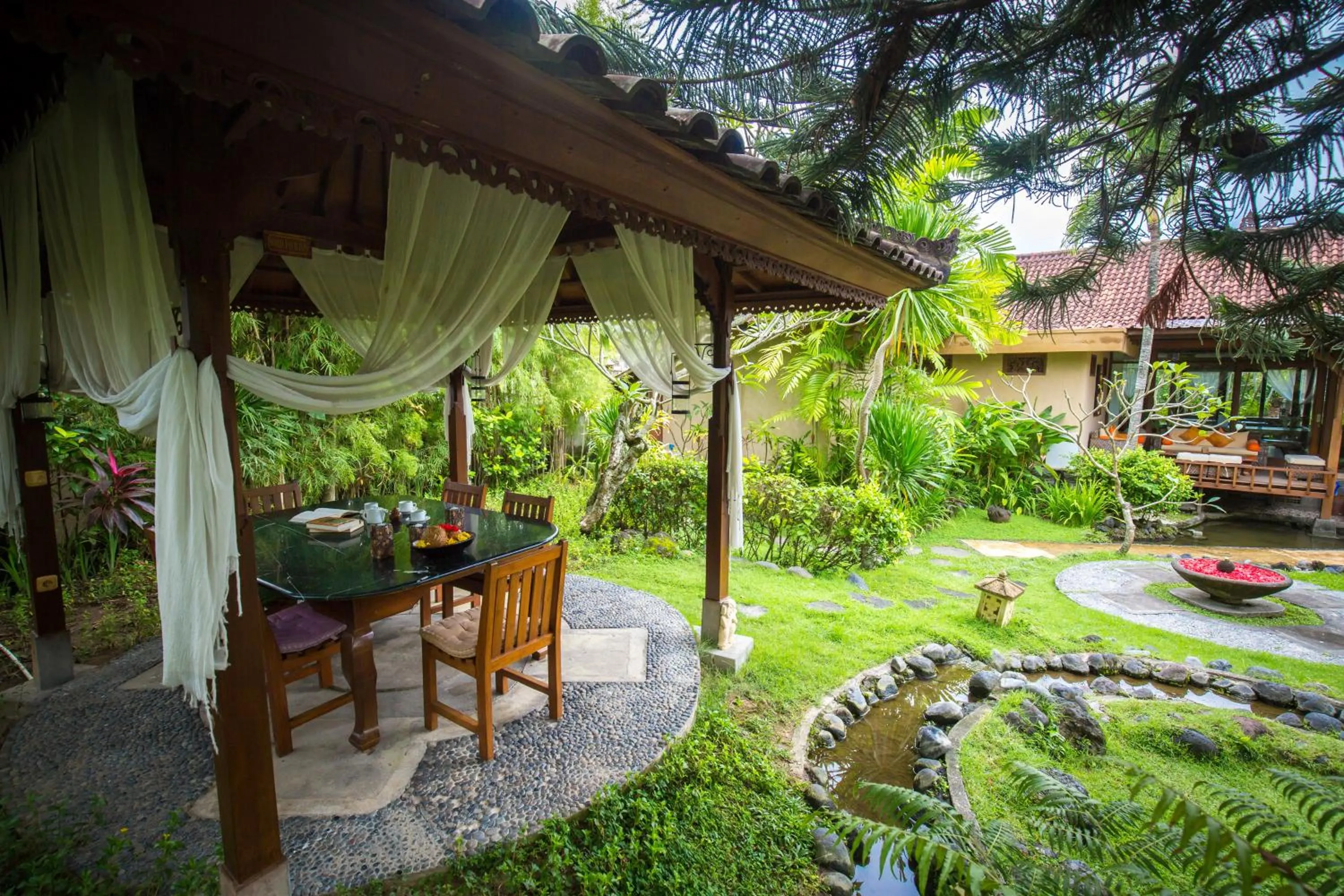 Patio in Vision Villa Resort