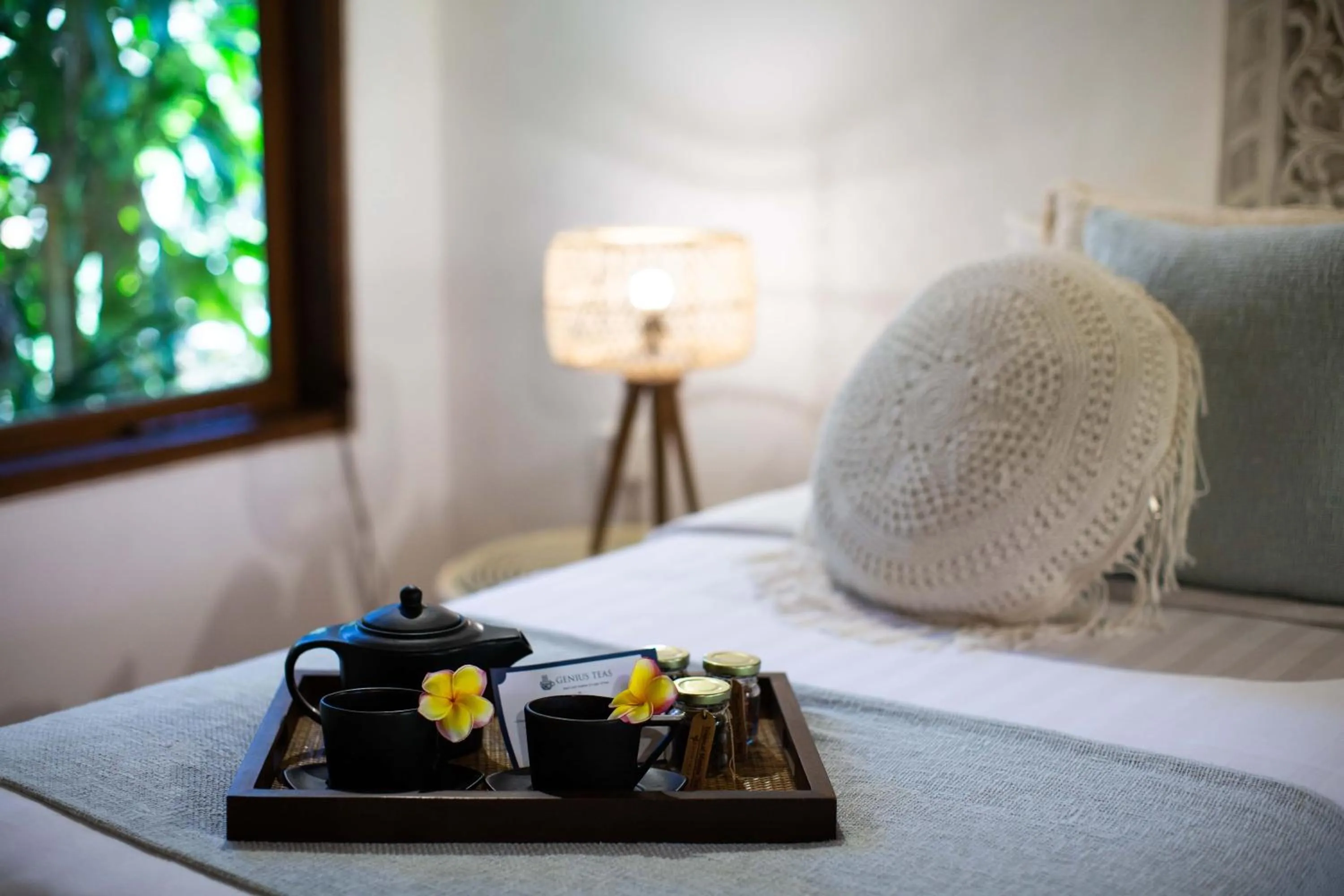 Food and drinks, Bed in Vision Villa Resort