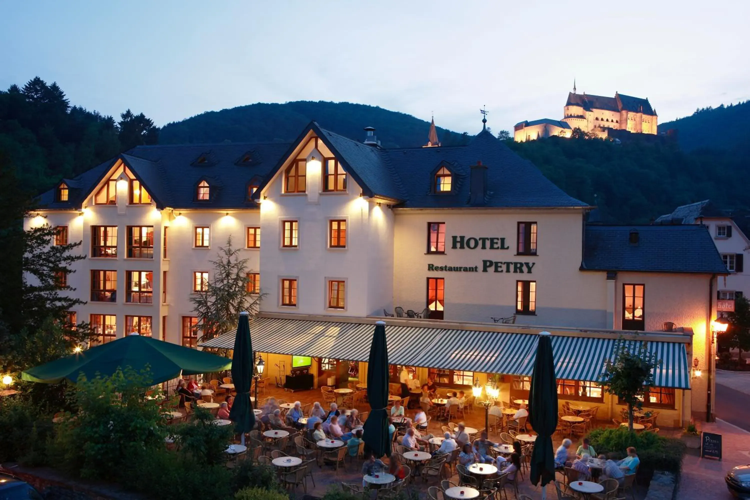 Logis Hotel-Restaurant Petry Logis Hotel-Restaurant Petry