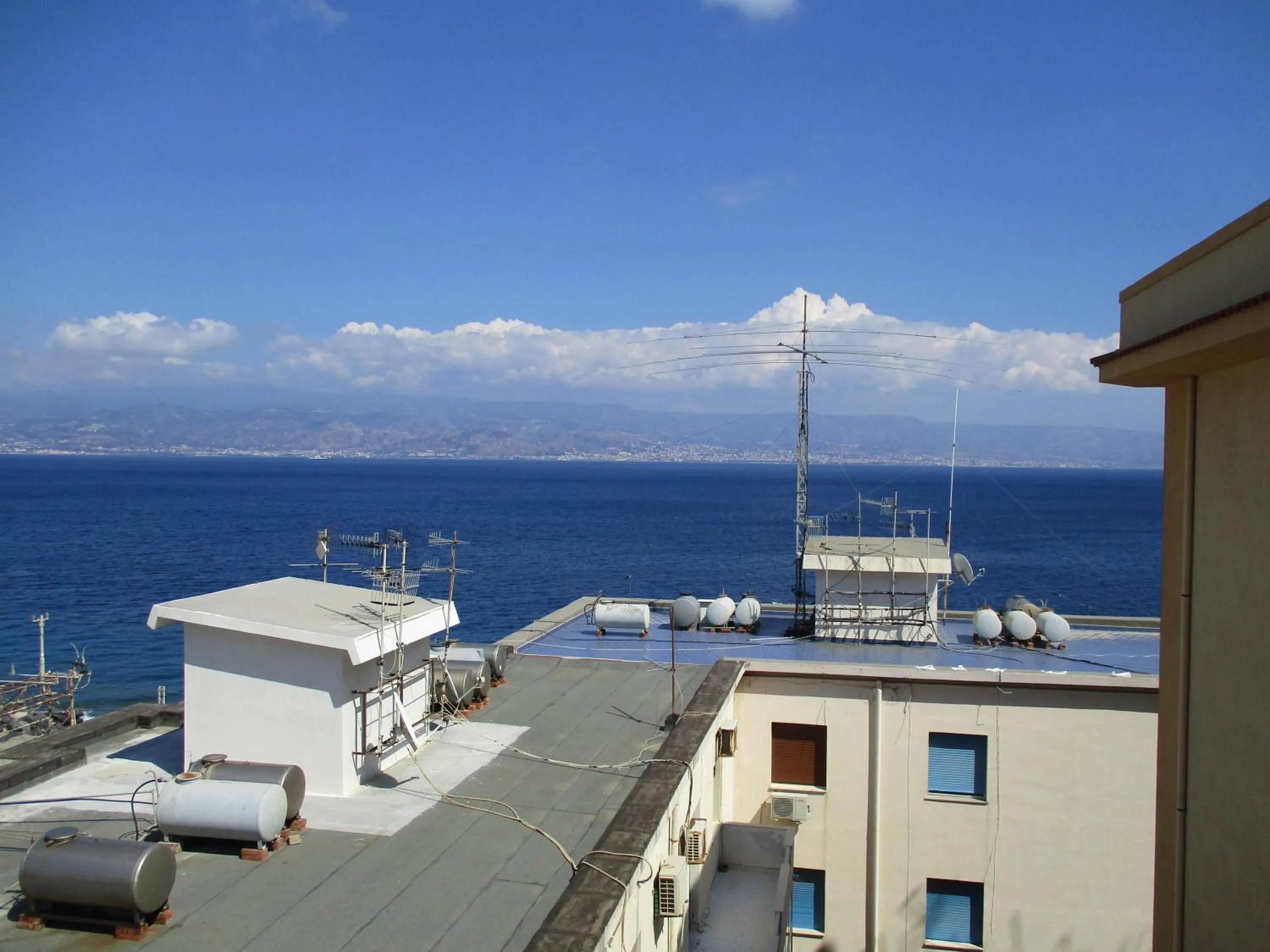 Sea view in Fatamorganamessina