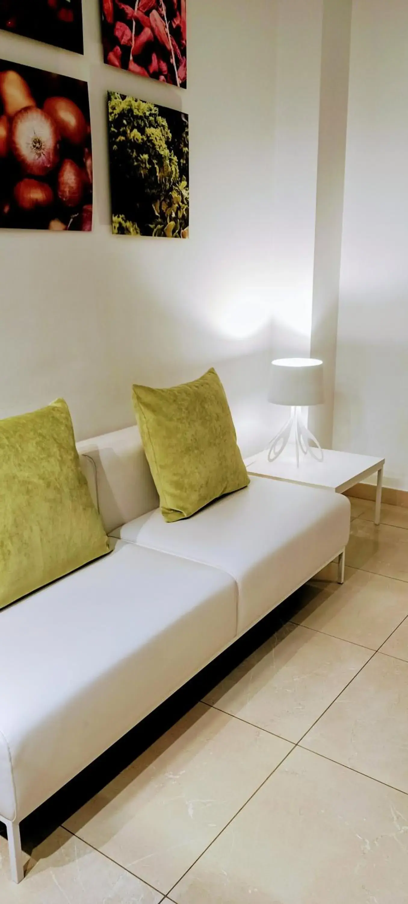 Communal lounge/ TV room, Bed in La City Mercado Communal lounge/ TV room, Bed in La City Mercado