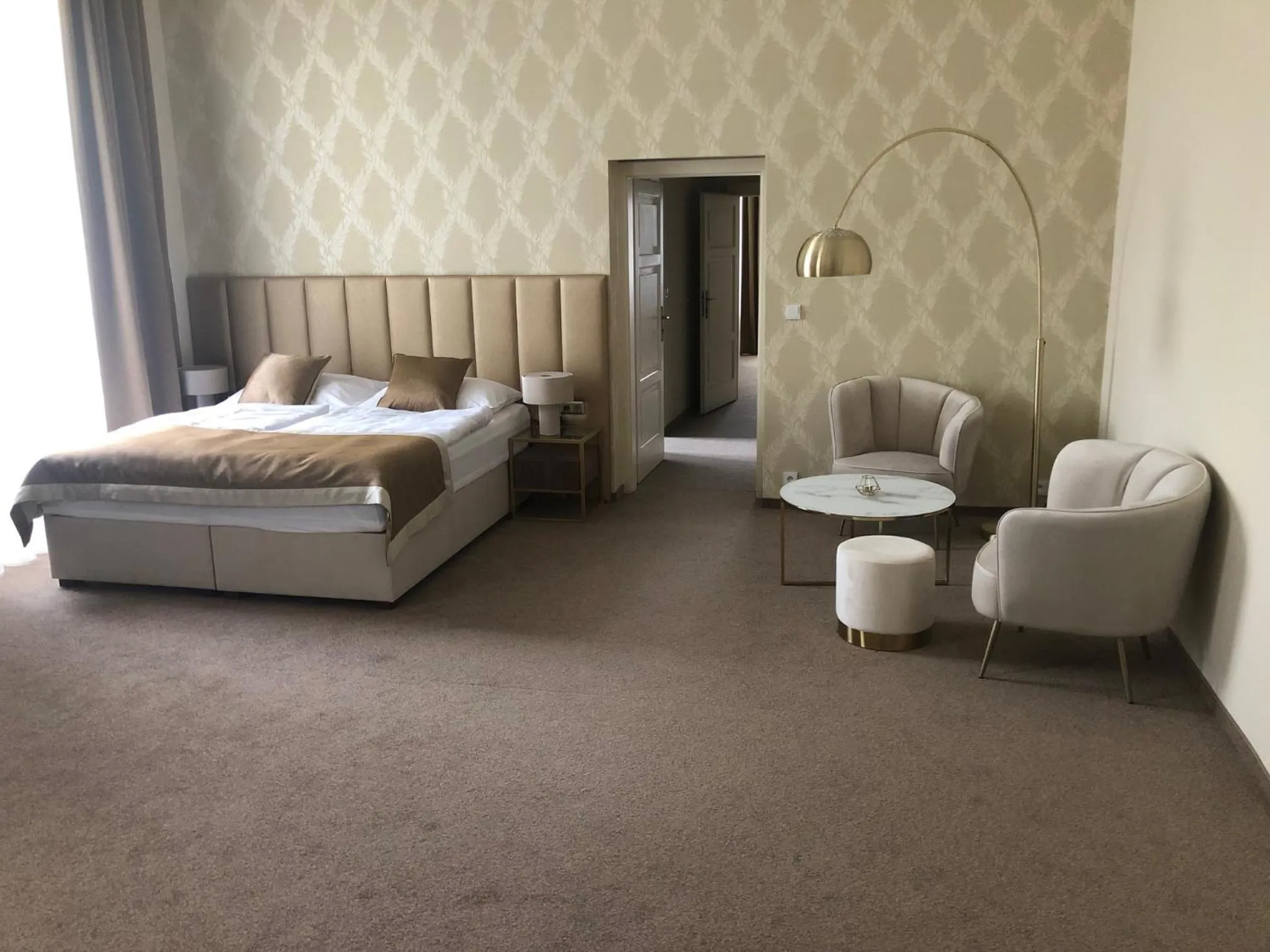 Photo of the whole room, Bed in Hotel Panství Dlouhá Lhota