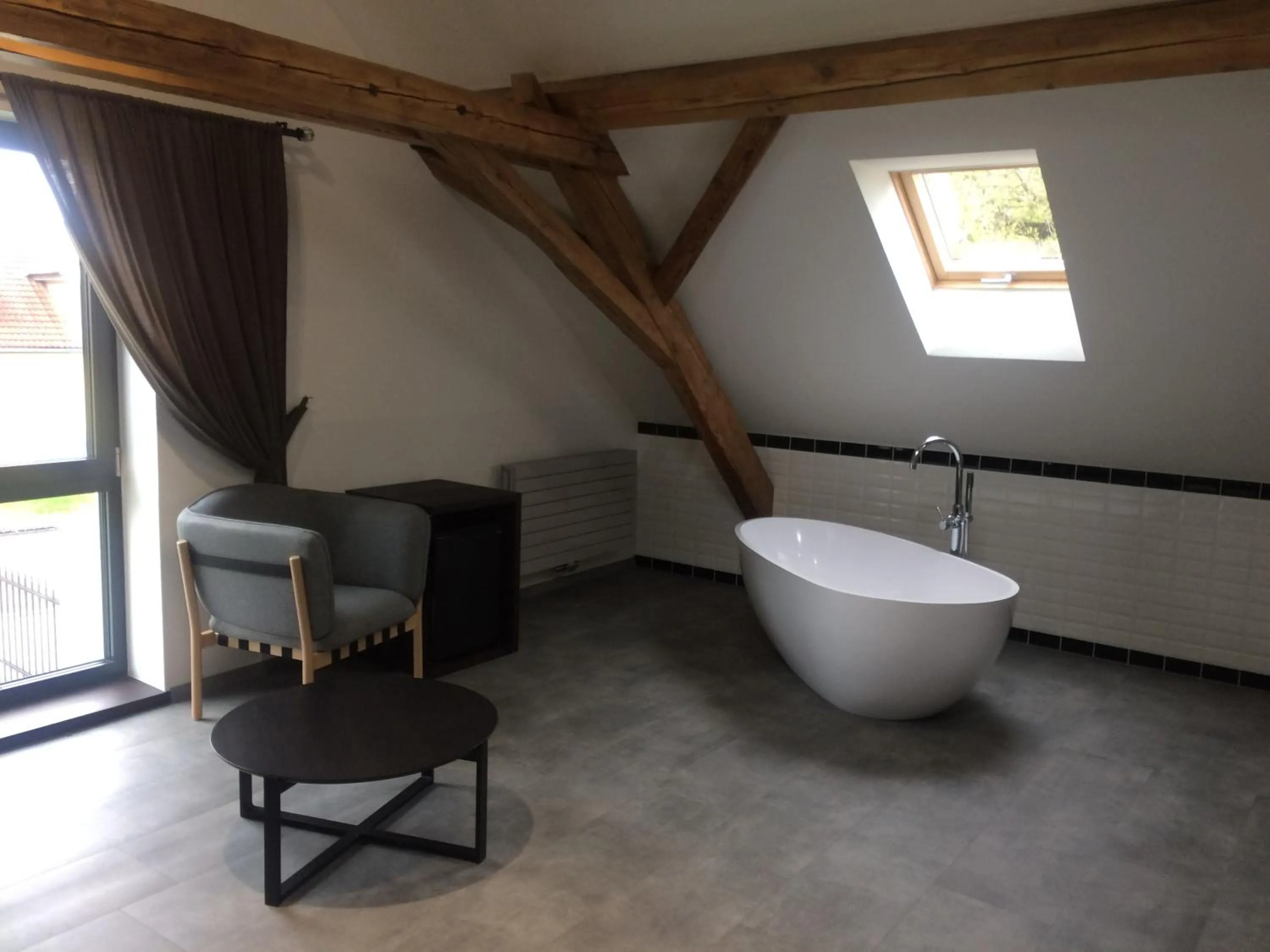 Photo of the whole room in Hotel Panství Dlouhá Lhota