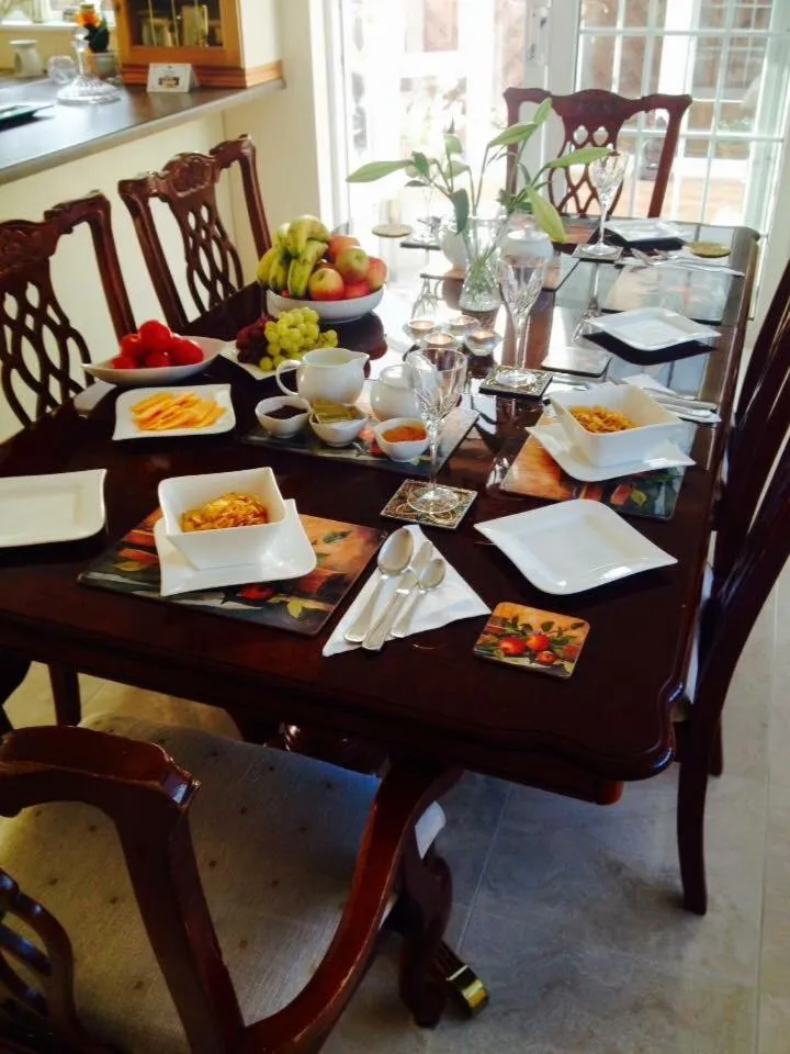 Food and drinks in Woodleigh Lodge