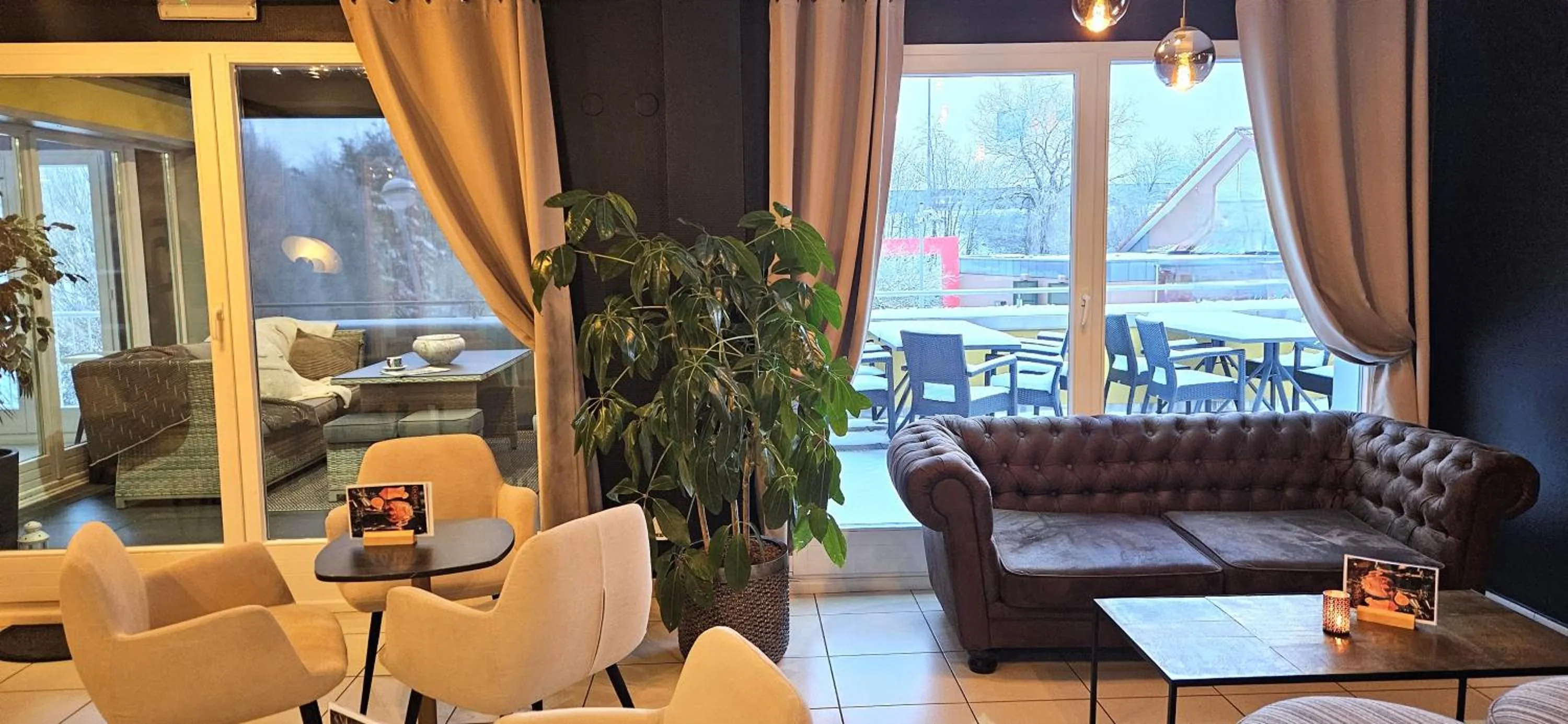 Balcony/Terrace in Hotel-Restaurant Stand'Inn