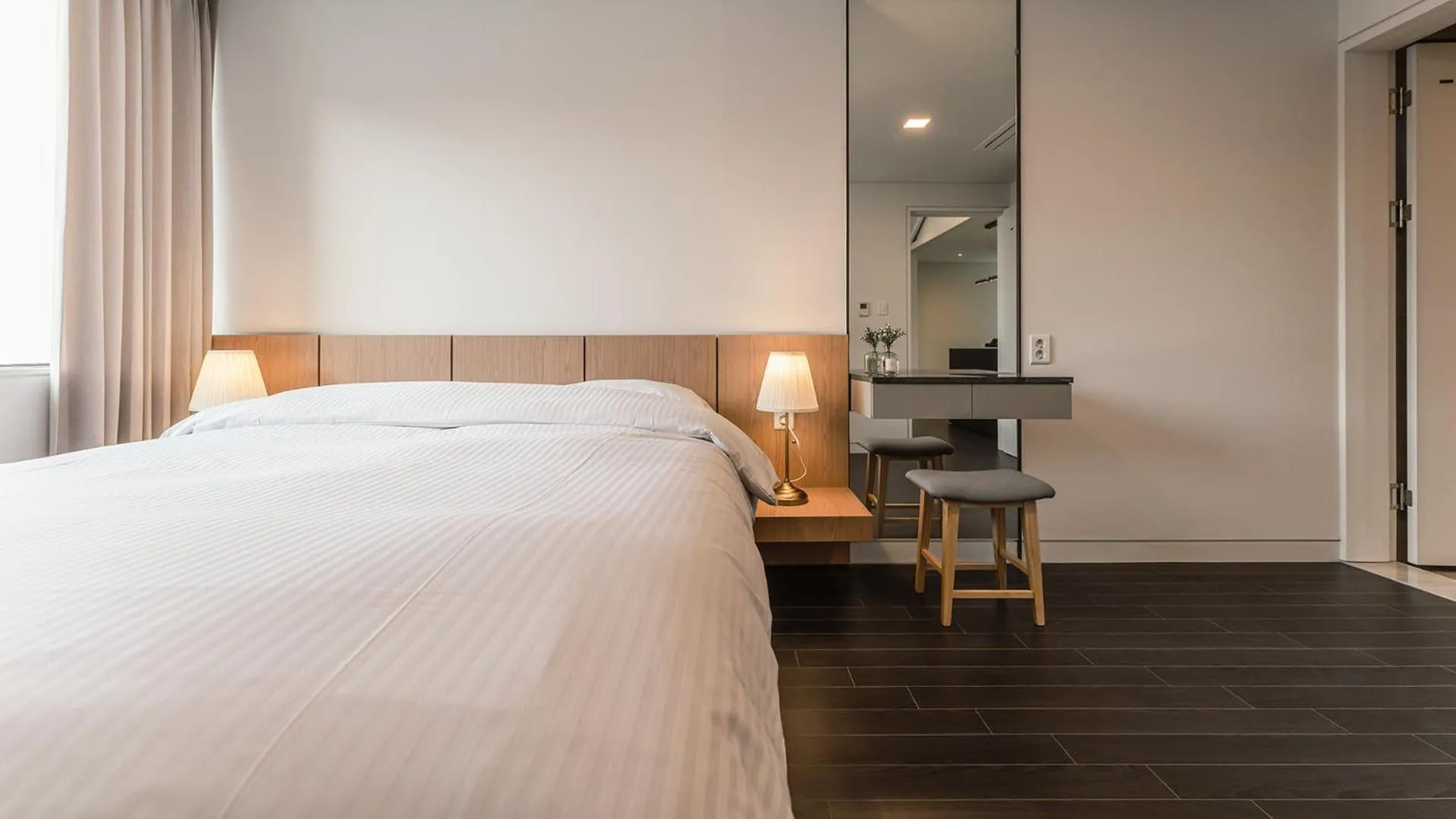 Bed in Albescent Poolvilla