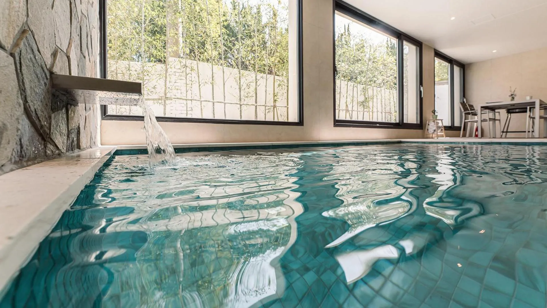 Swimming pool in Albescent Poolvilla