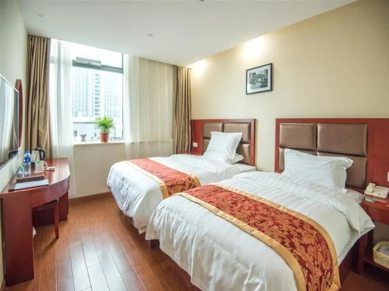 Bed in GreenTree Inn JiangSu Suzhou Wuzhong District Dongwu North Road Business Hotel
