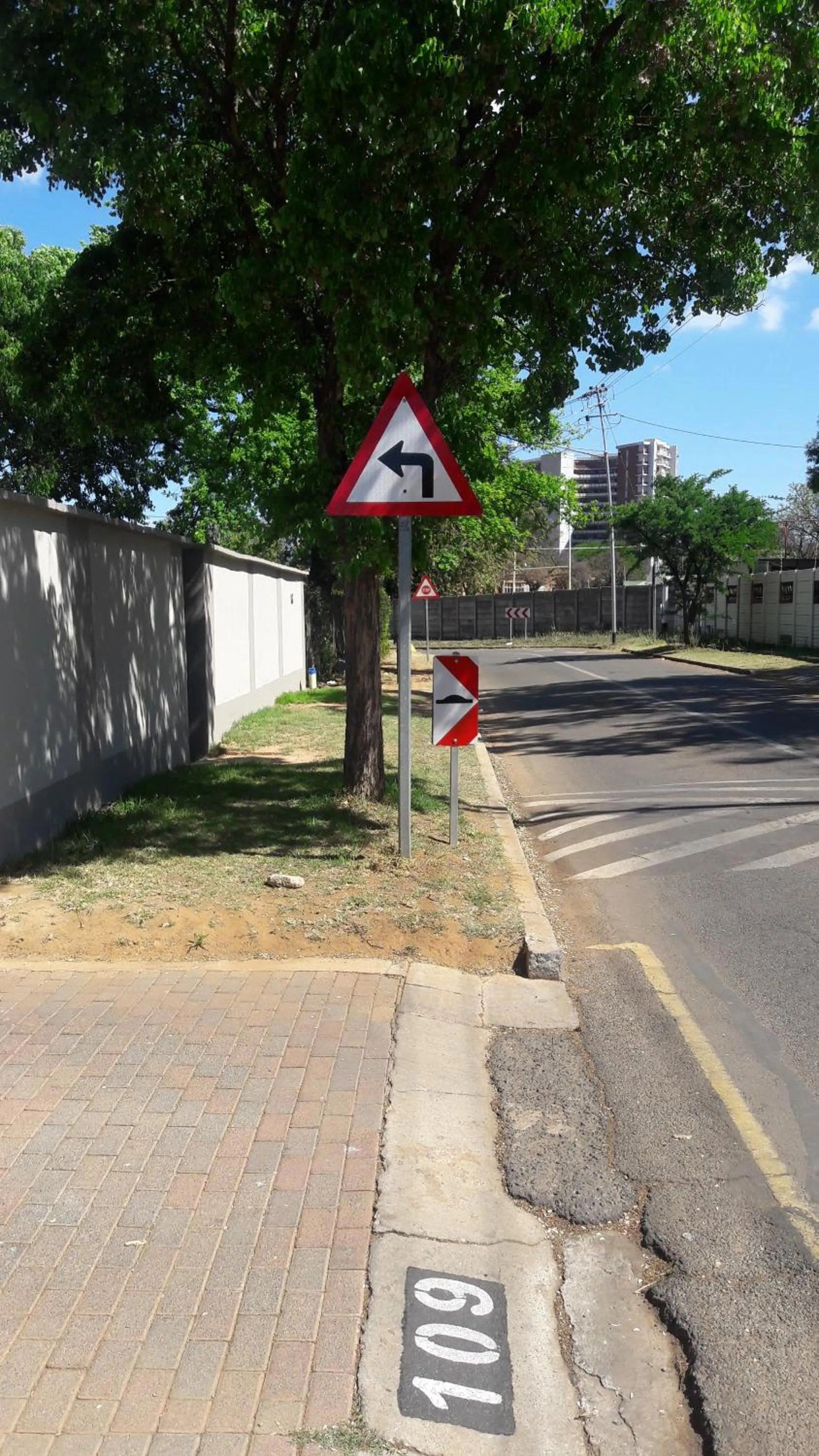 Property building in Valley Guest House