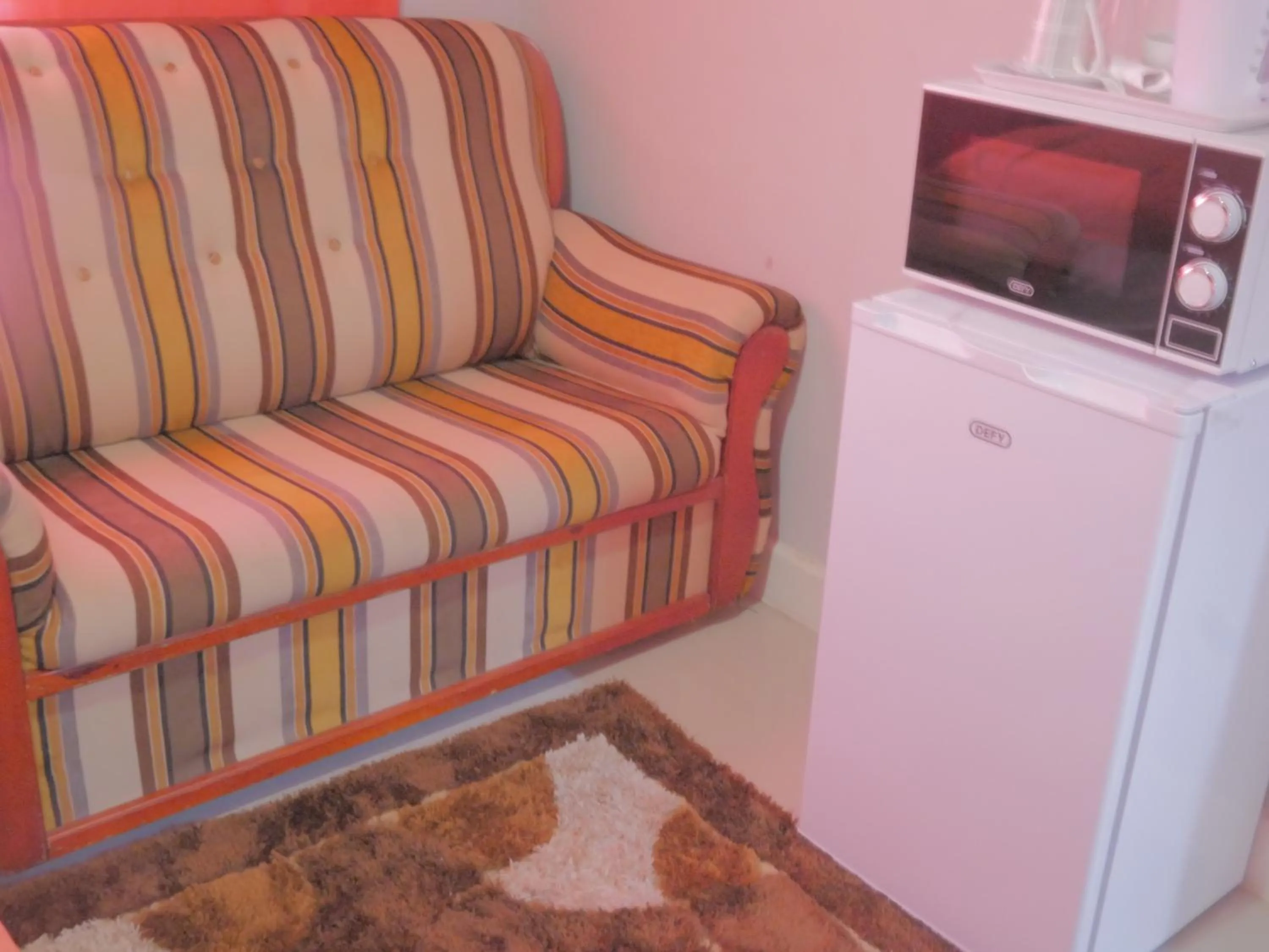 Kitchen or kitchenette in Valley Guest House