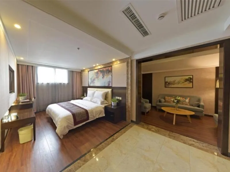 Bed in GreenTree Inn JiangSu Changzhou Dinosaur Park Global Harbor Express Hotel