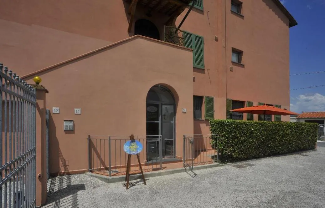 Property building in Alfieri Bed & Breakfast