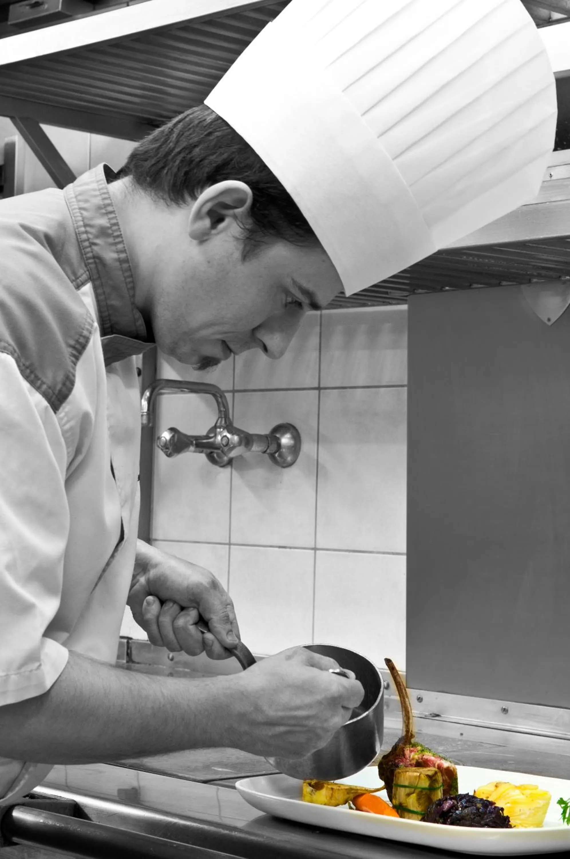 People in Cocoon Hotel Belair