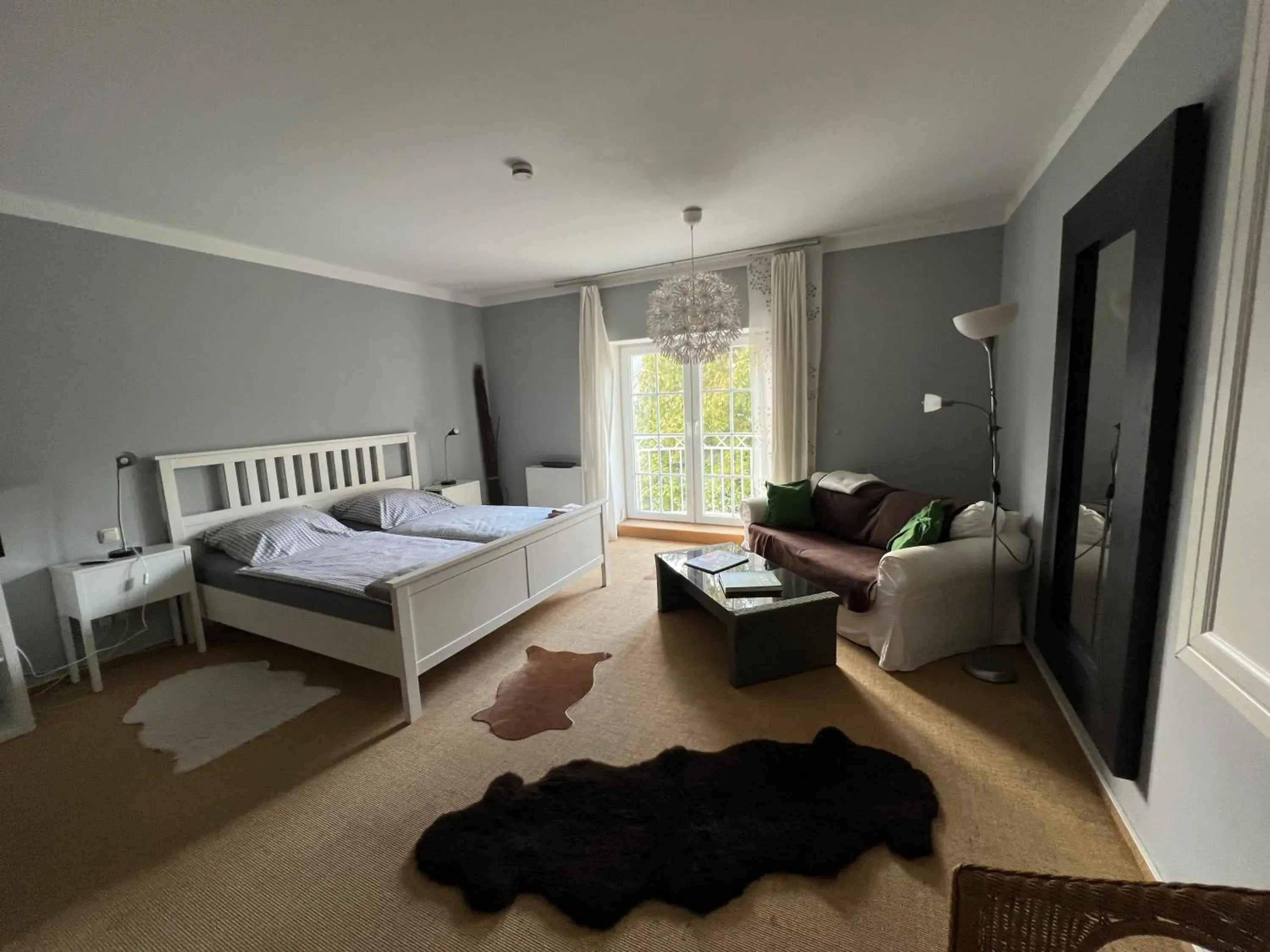 Double Room with Private Bathroom in Bett4-you Pinneberg Double Room with Private Bathroom in Bett4-you Pinneberg