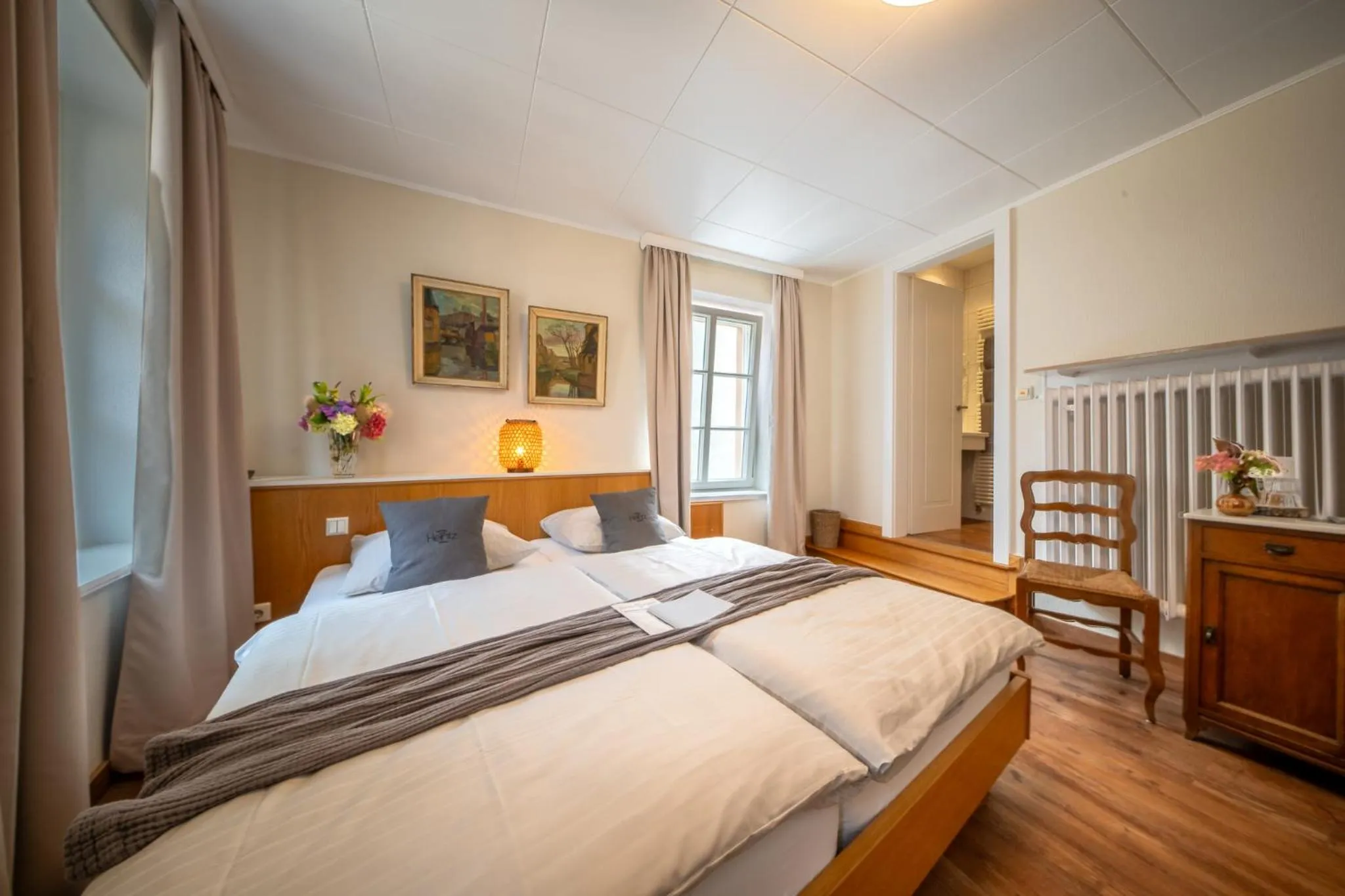 Photo of the whole room, Bed in Hotel Heintz