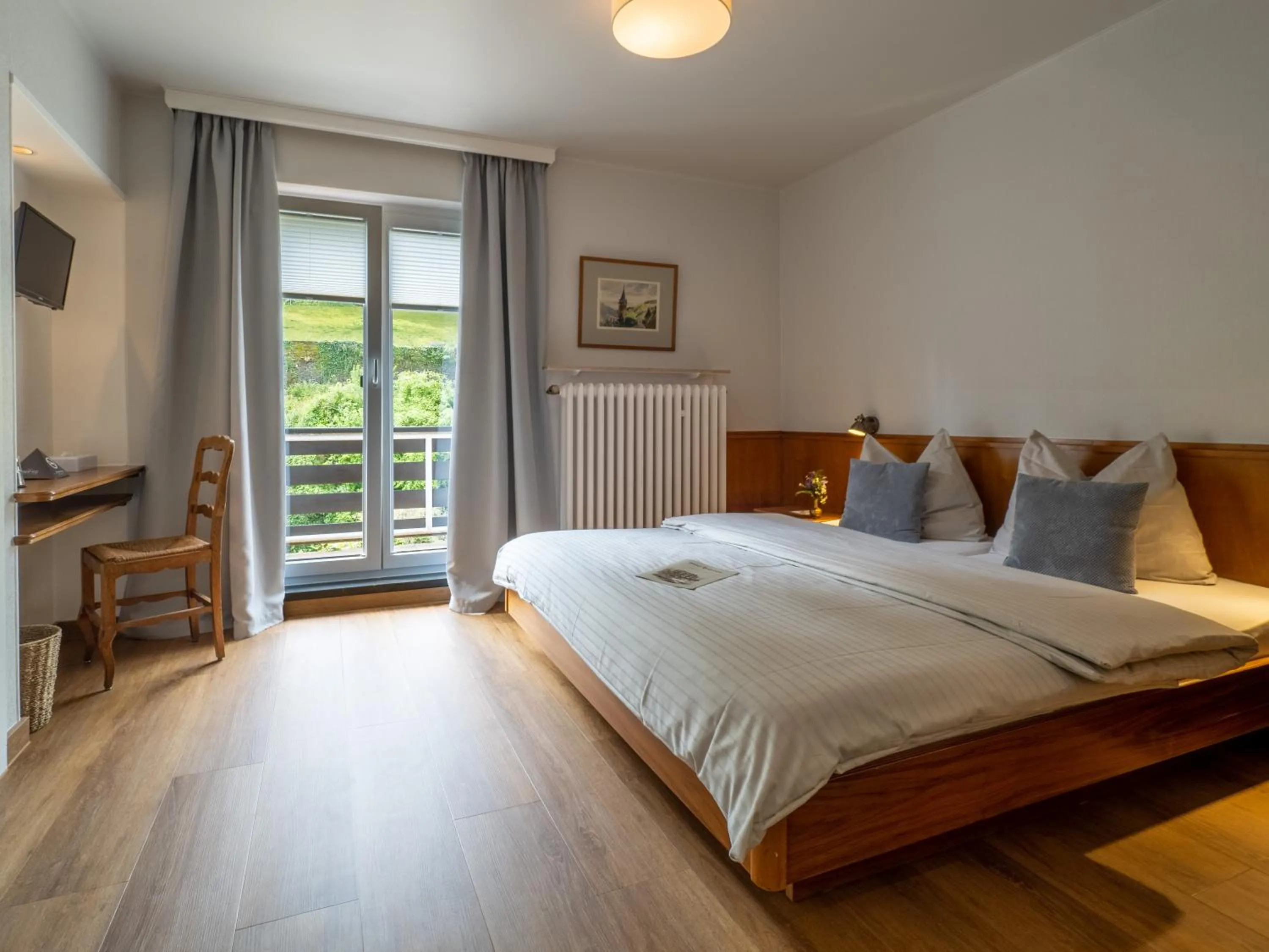 Double Room with Garden View and Balcony in Hotel Heintz
